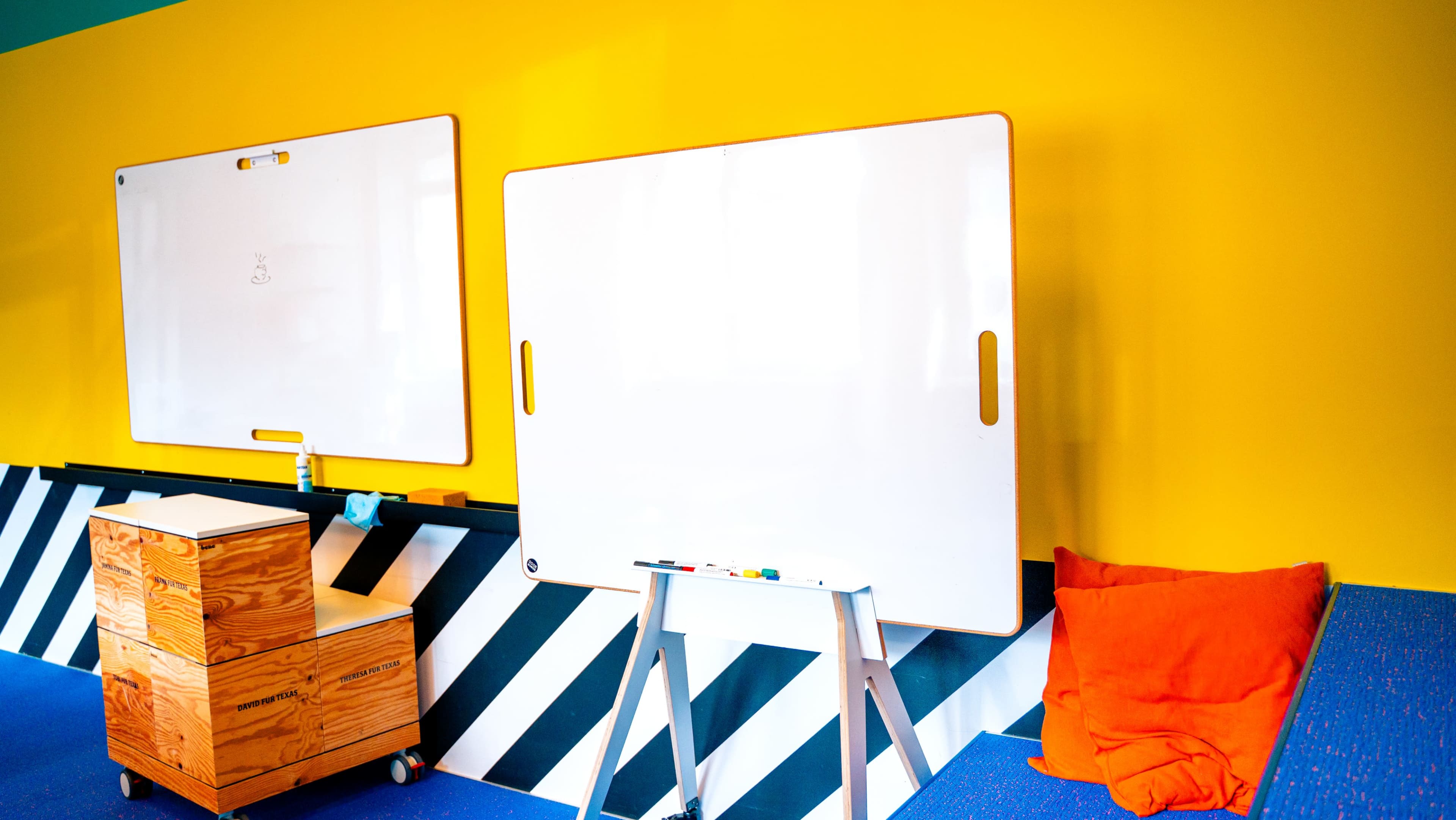 Workshop-Space mit Bar & Hausköchin im Frankfurter Bahnhofsviertel – bis 12 Personen, Full Service Image in Bahnhofsviertel, Frankfurt