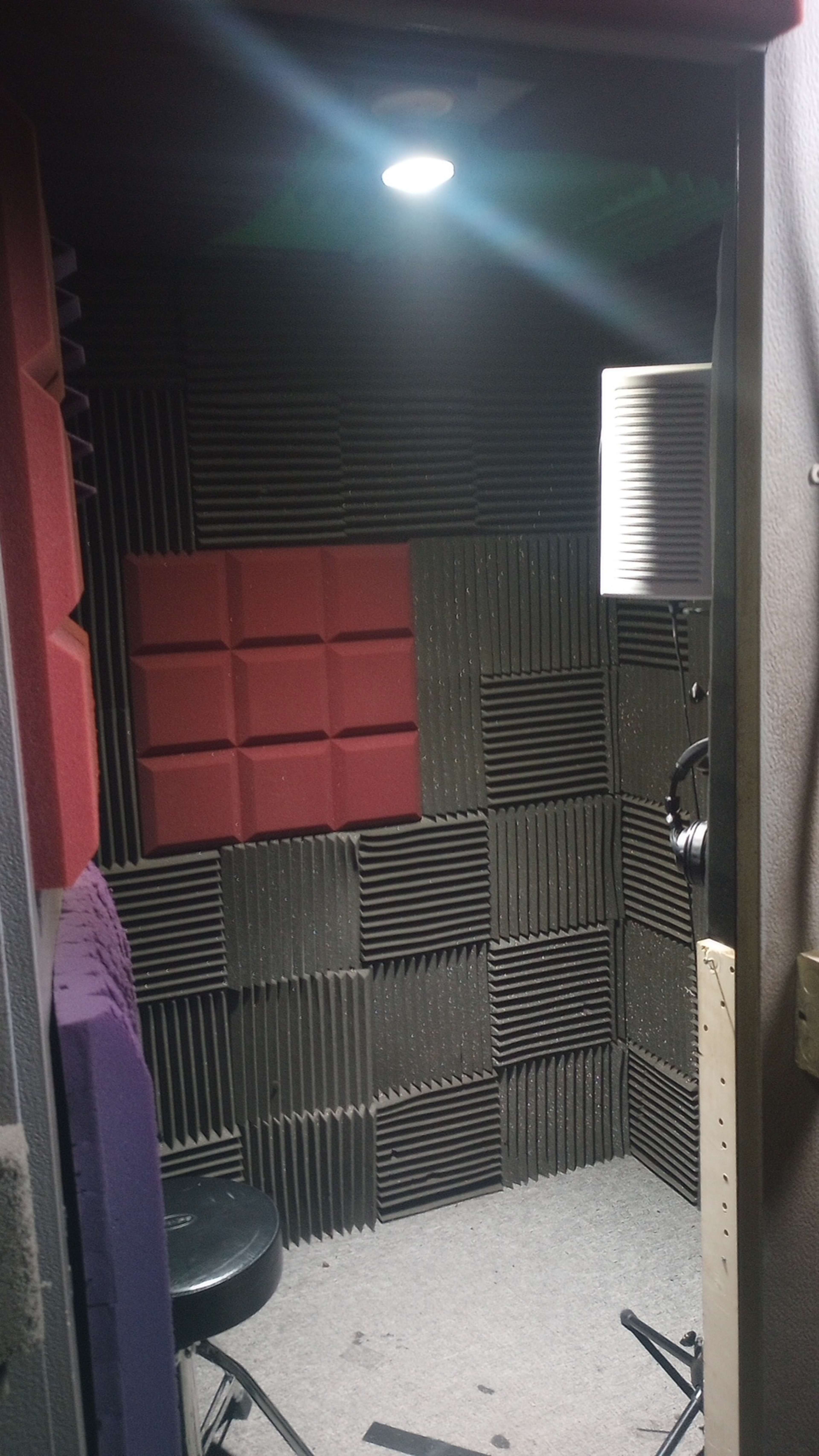 Music Recording Studio near Potrero Hill Image in Potrero Hill, San Francisco, CA