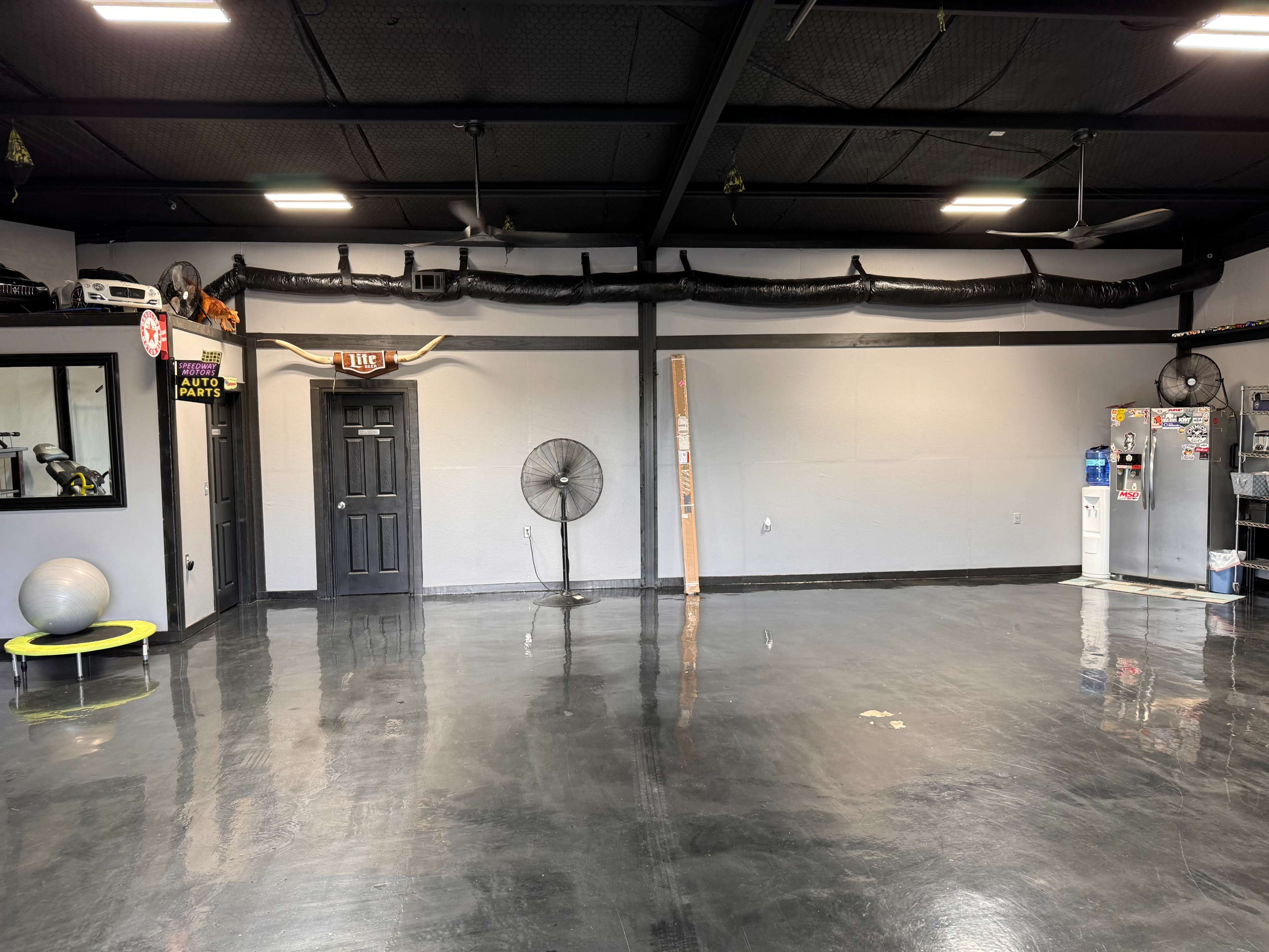 Industrial Space for Multi-Purpose use right off Highway 287 Image in , Decatur, TX