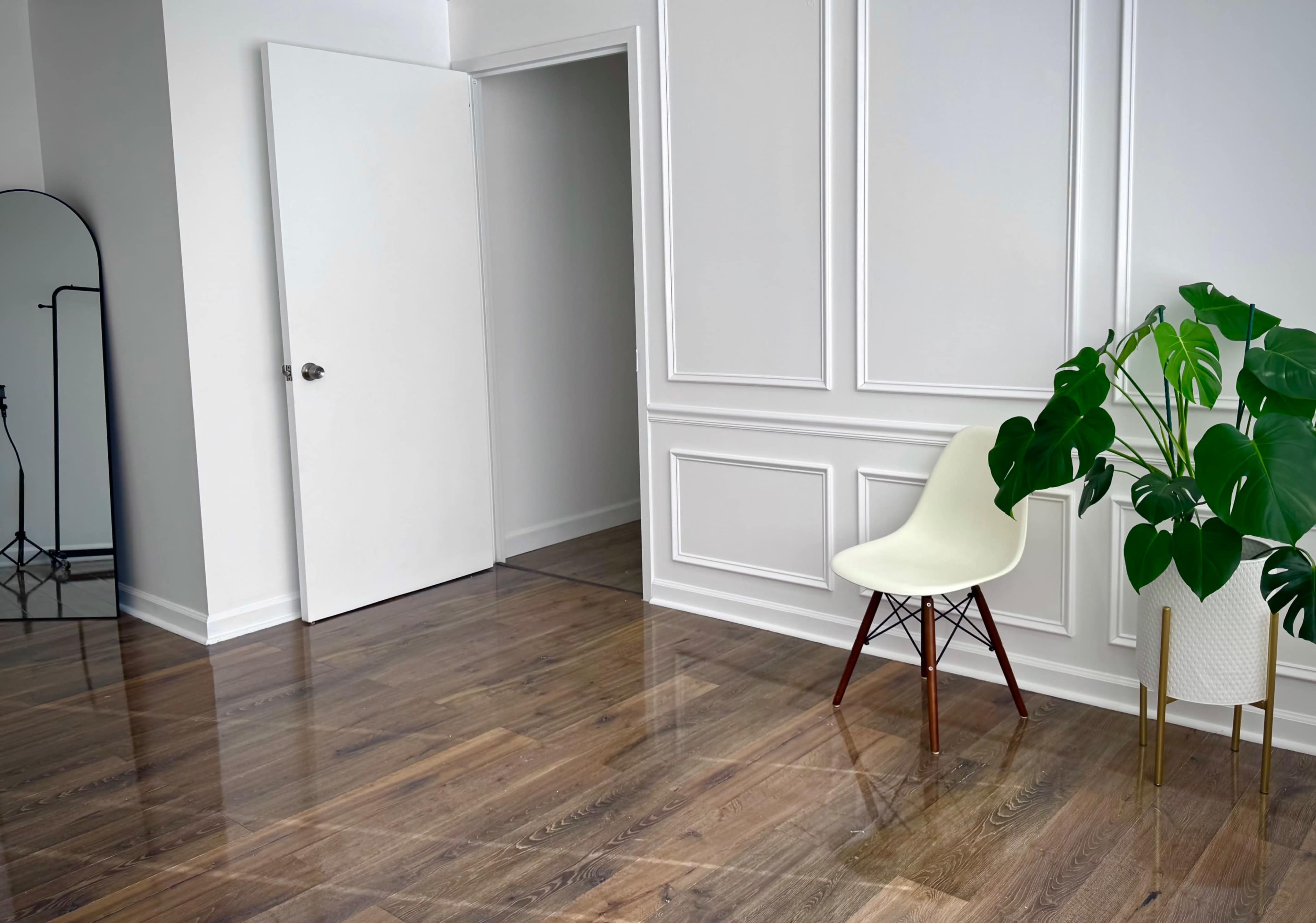 Bright & Modern Content Creation Studio in Takoma Park – Sleek & Stylish Image in Takoma Park, Takoma Park, MD