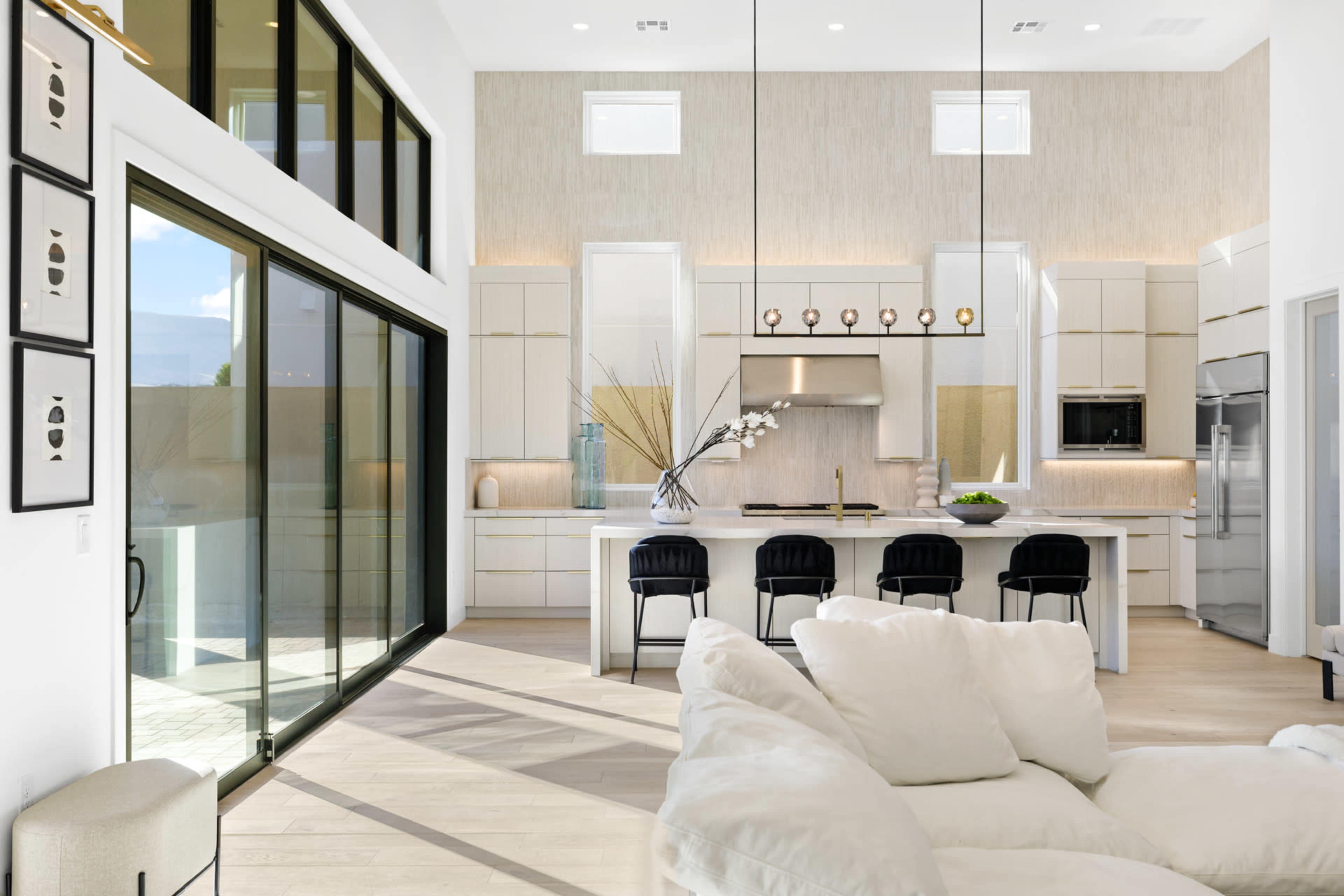 Strata - A Desert Contemporary Luxury Retreat Image in Summerlin, Las Vegas, NV