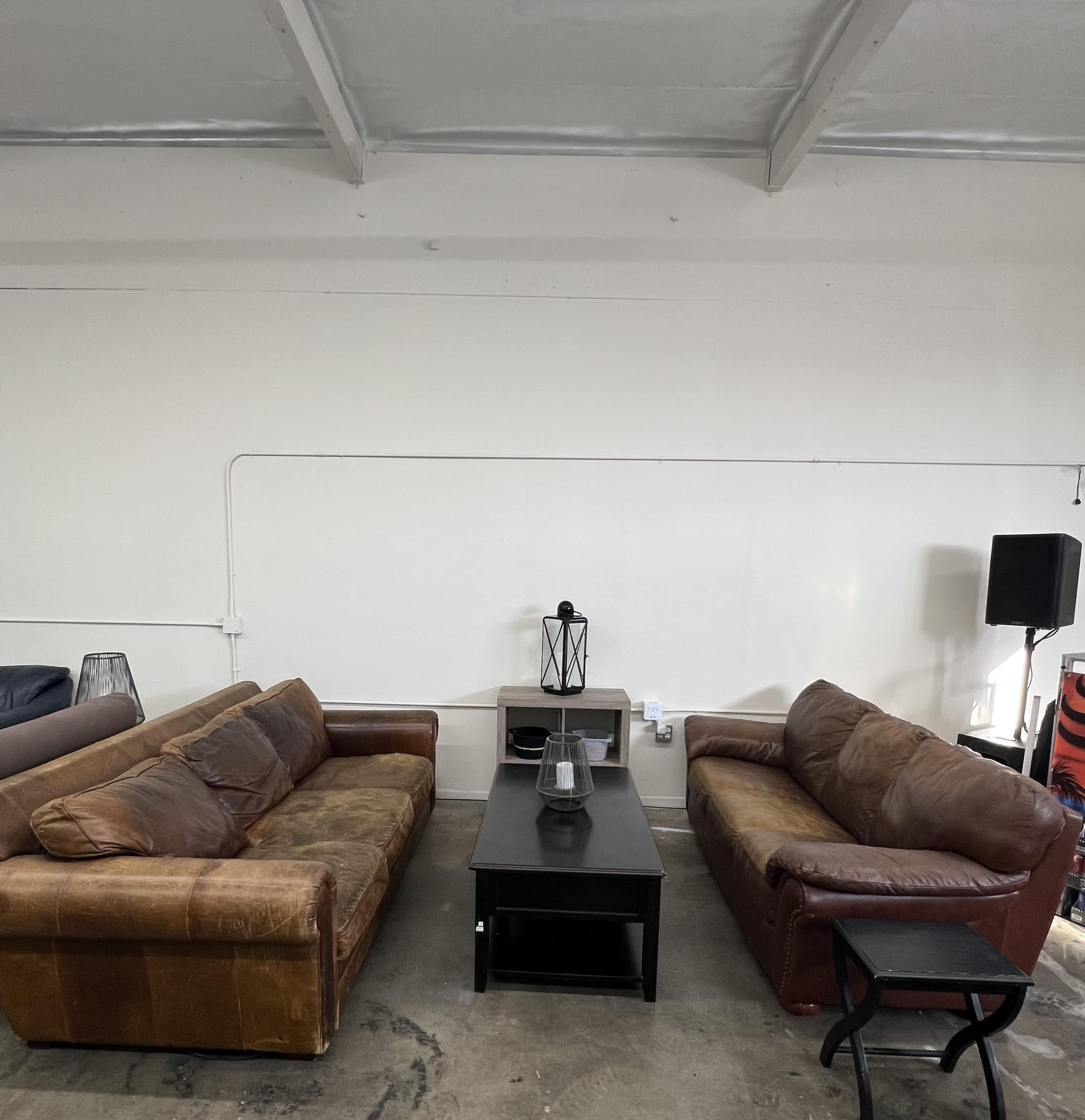 Modern Lounge / Nightclub / Sports Bar – Film & TV Friendly | Costa Mess Image in Westside Costa Mesa, Costa Mesa, CA