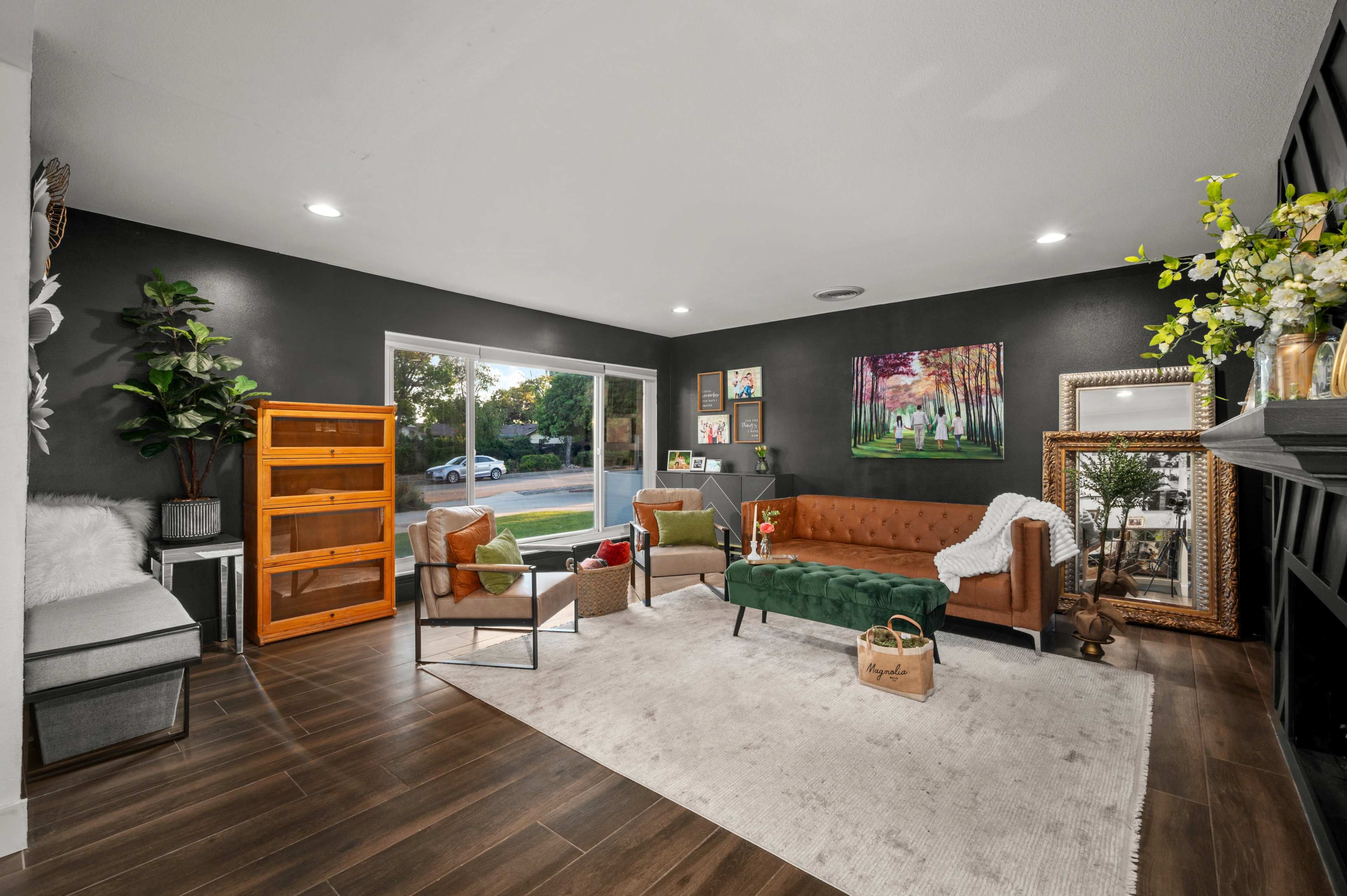 LUX- Modern Home -Open Spaces Image in Upland, Upland, CA