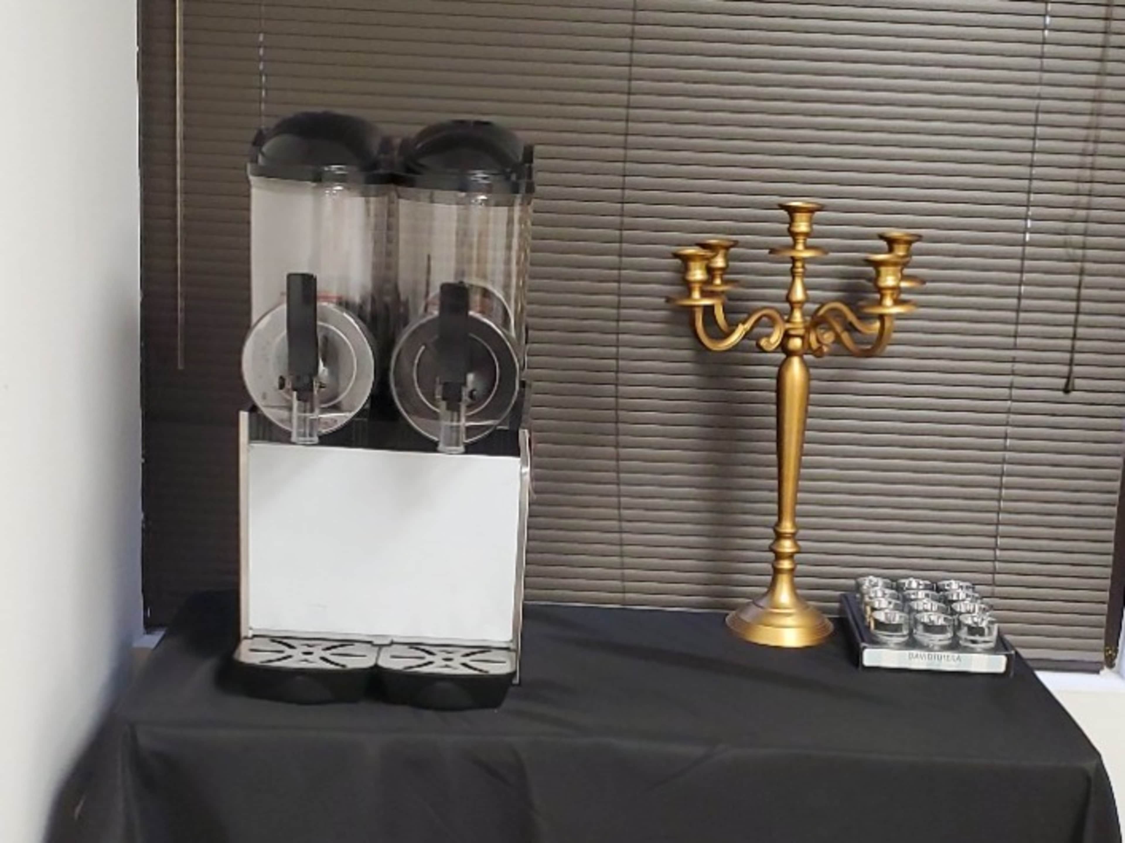 Margarita machine 