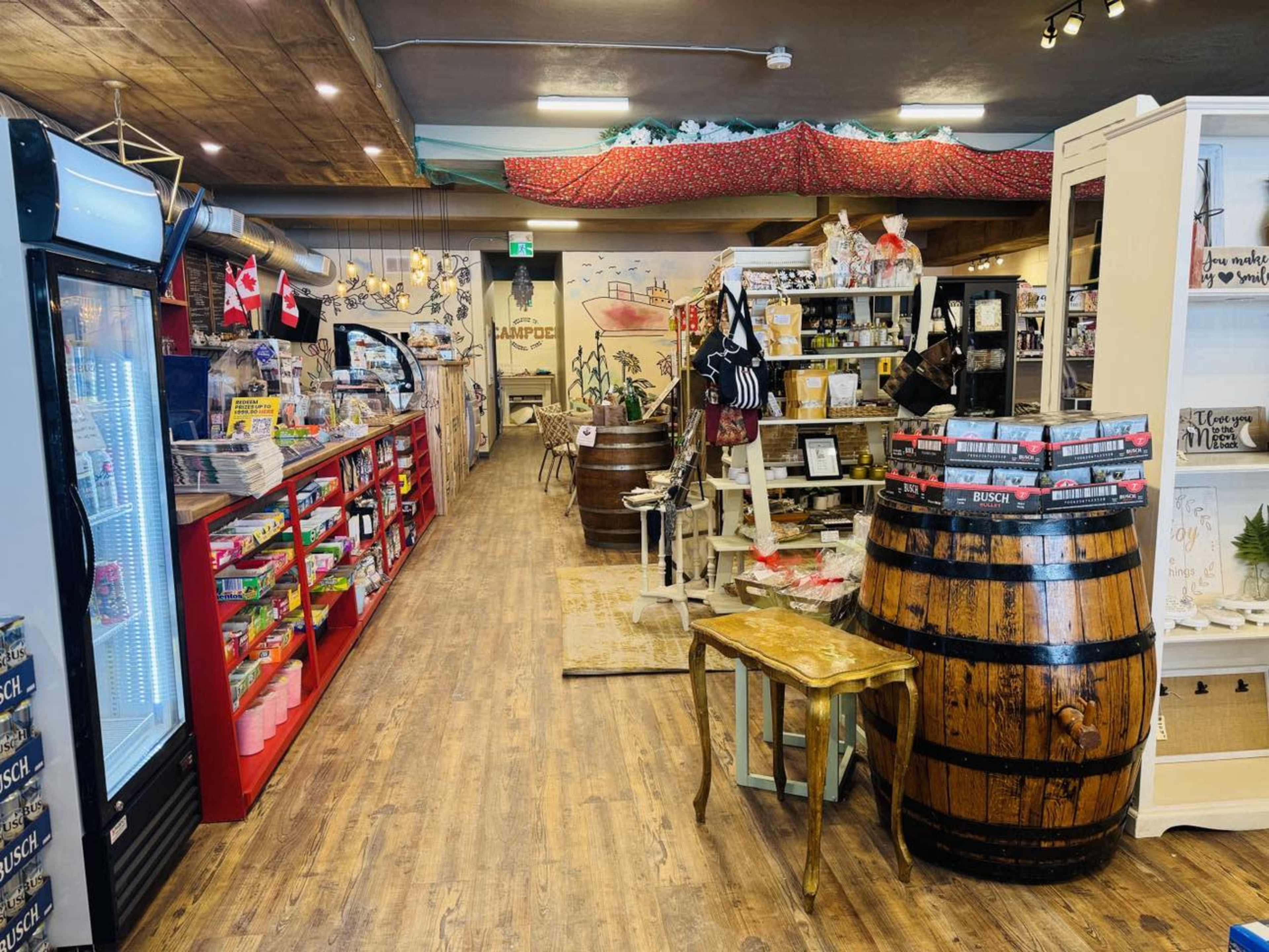Rustic Country Store with a unique STAY.EAT.SHOP concept in Niagara Benchlands Winery Region Image in Campden, Campden, ON