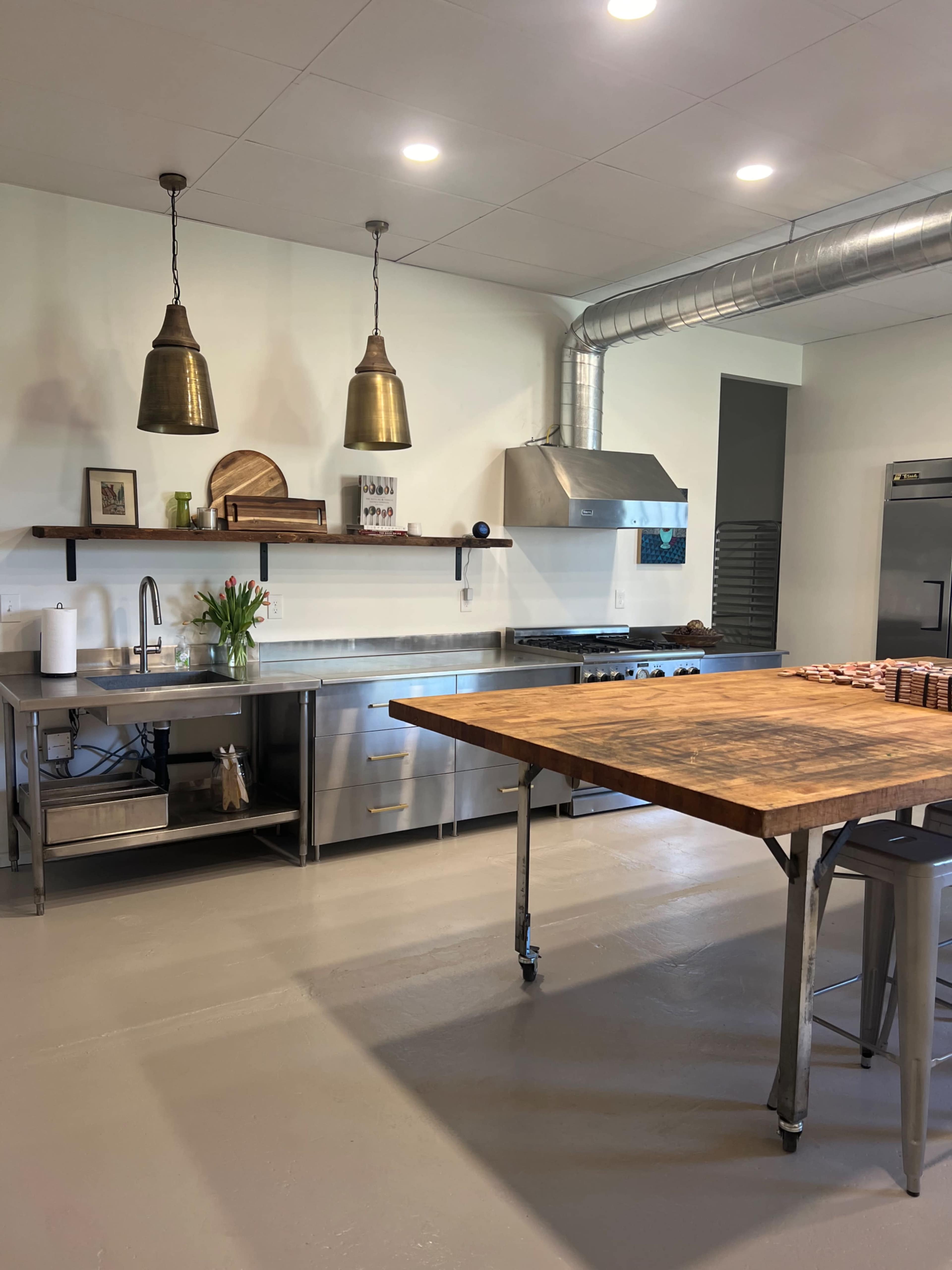 Cool downtown warehouse studio with beautiful commercial kitchen Image in Downtown, Provo, UT