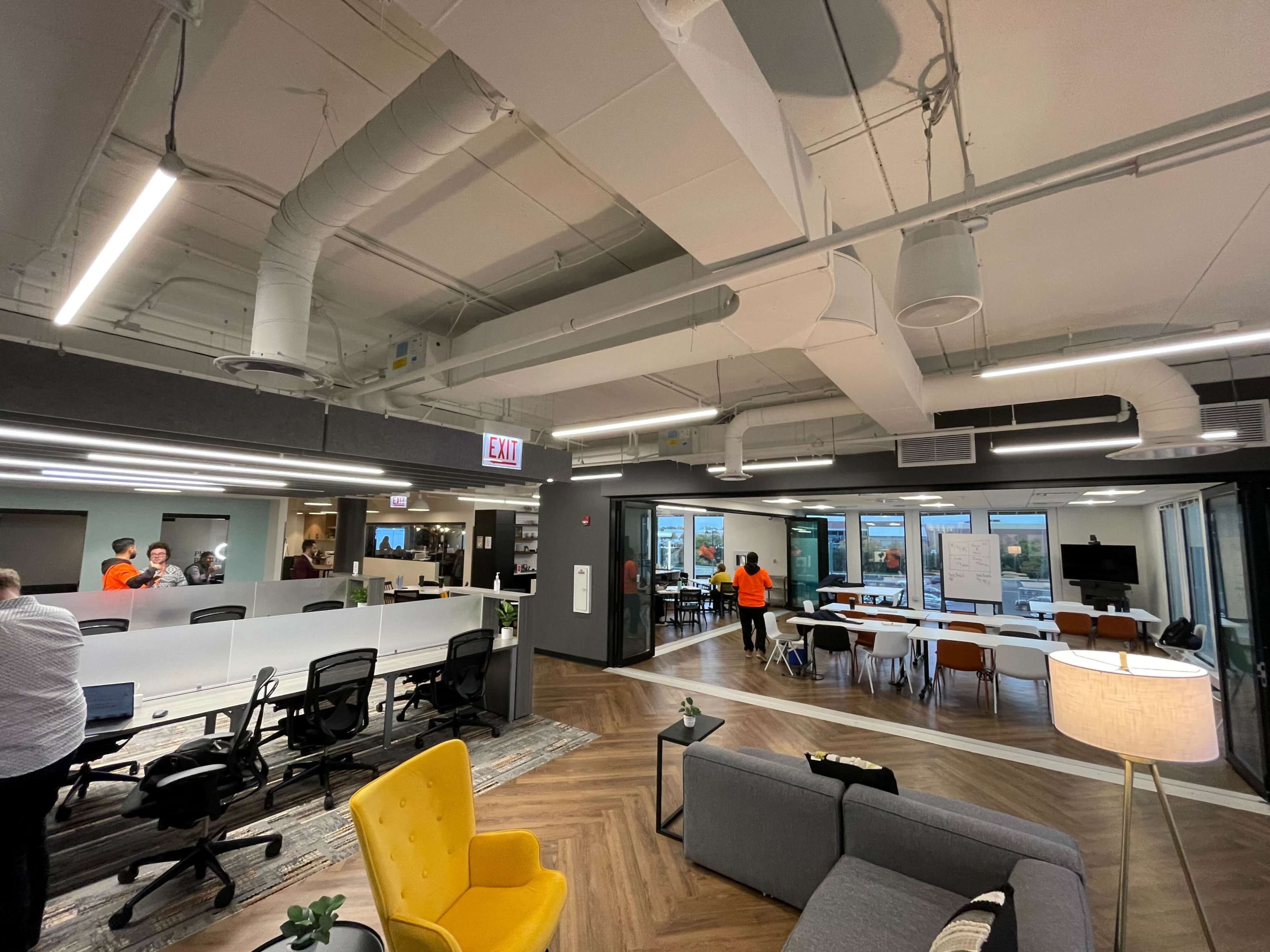 Algonquin Meeting Room Image in Elk Grove Township, Rolling Meadows, IL