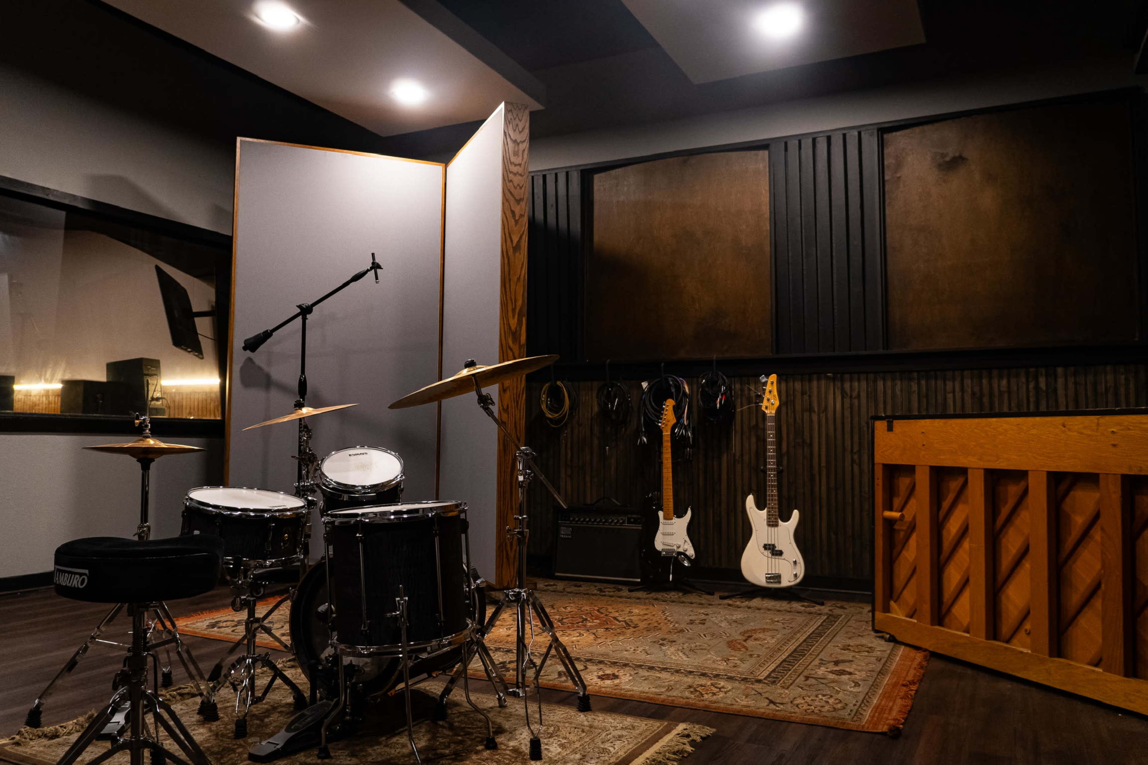 Recording Studio in Chatsworth Image in Chatsworth, Chatsworth, CA