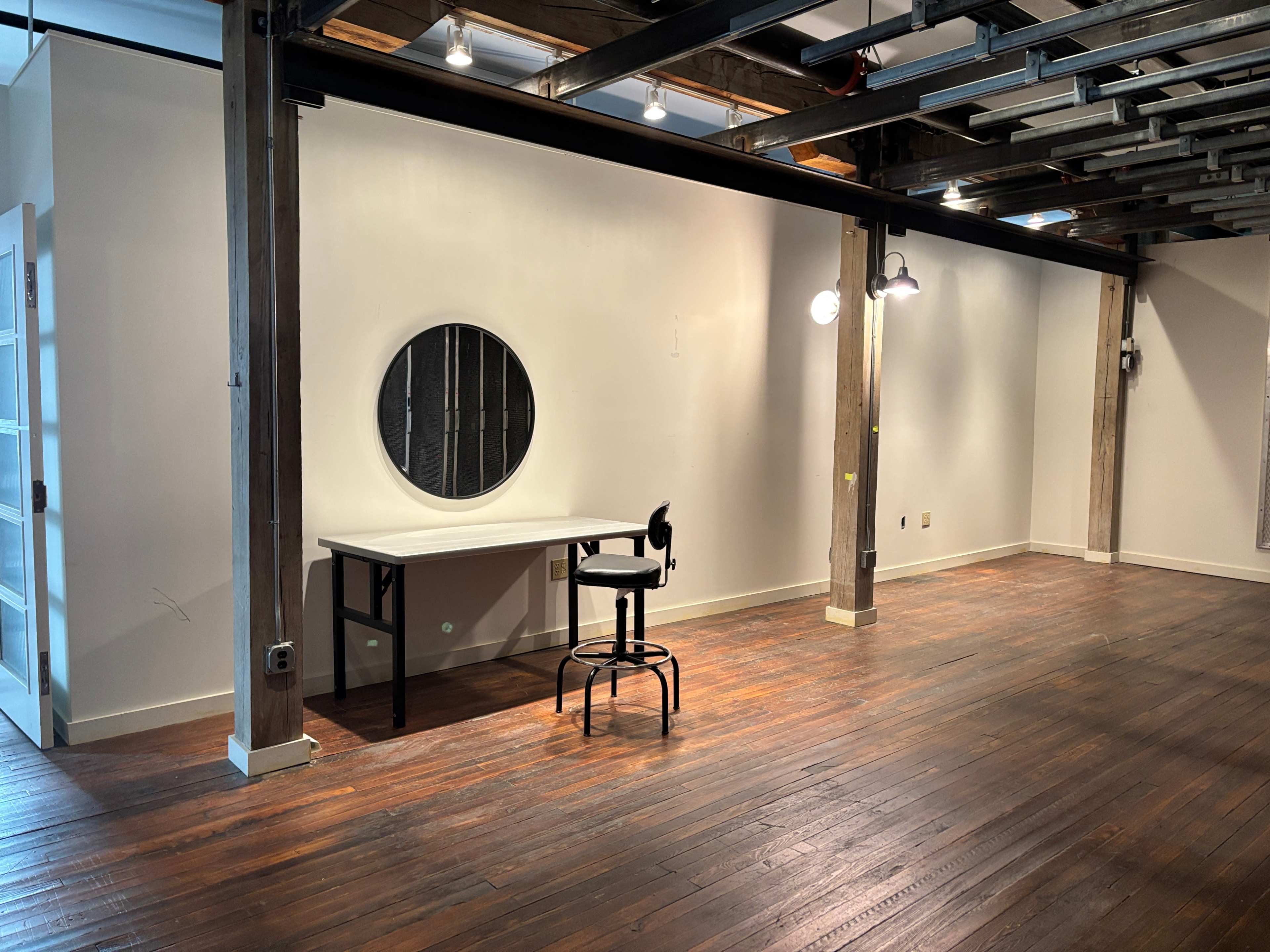 Historic Loft Photo Studio with Natural Light and Beautiful Exposed Brick Image in Burlington, Burlington, NC