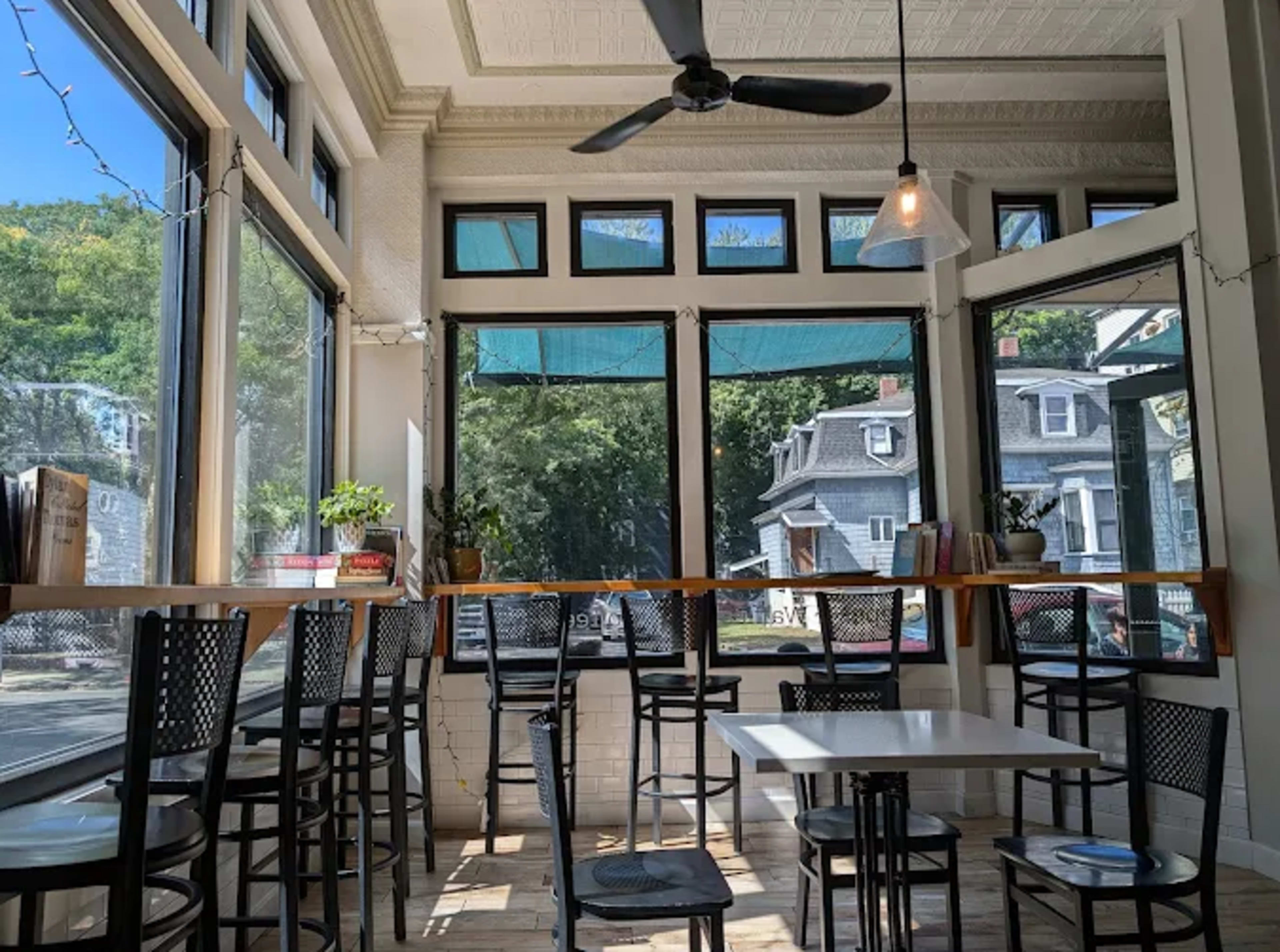 Warm, Sunlit Café Space in the Heart of Cambridge Image in Baldwin, Cambridge, MA