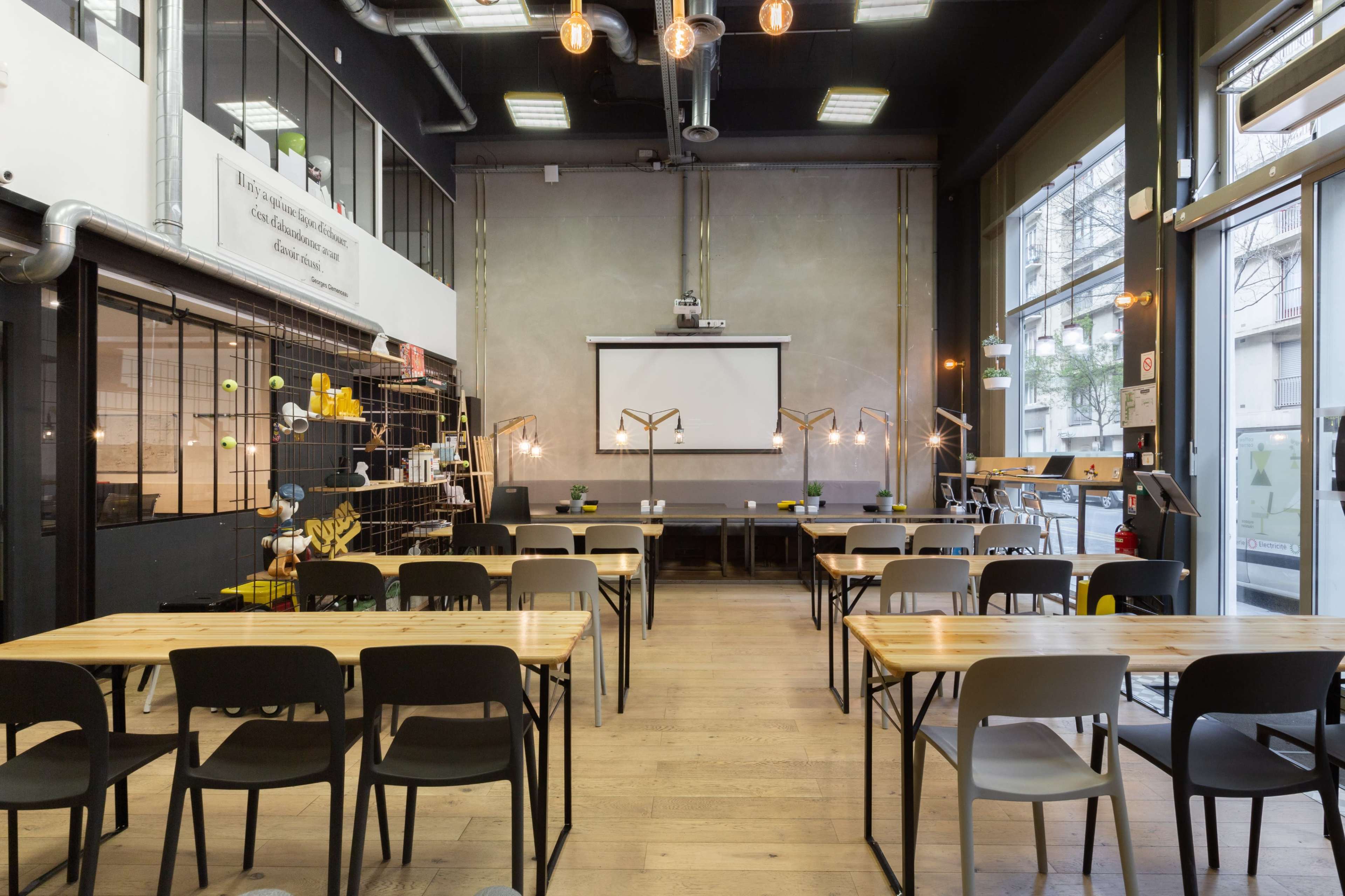 Chemin vert  RDC Image in Roquette, Paris