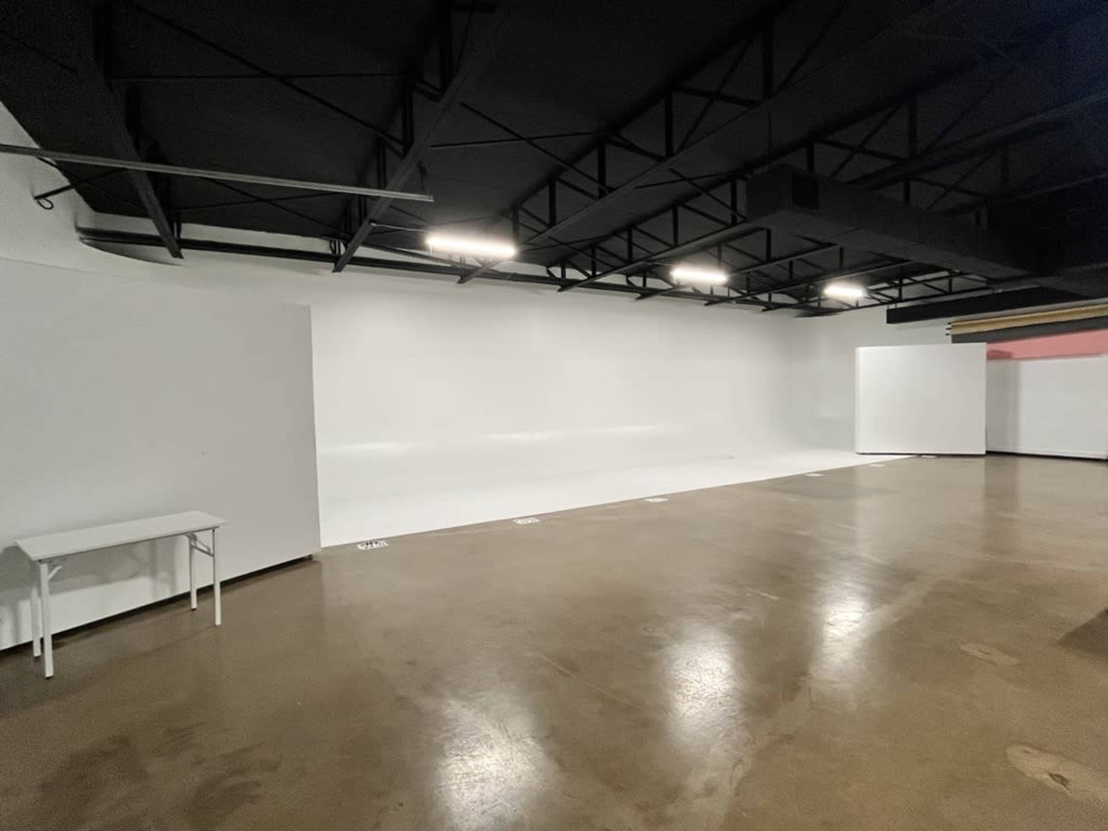 Open-Concept Venue for Business Mixers, Meetings & Events Image in Design District, Dallas, TX