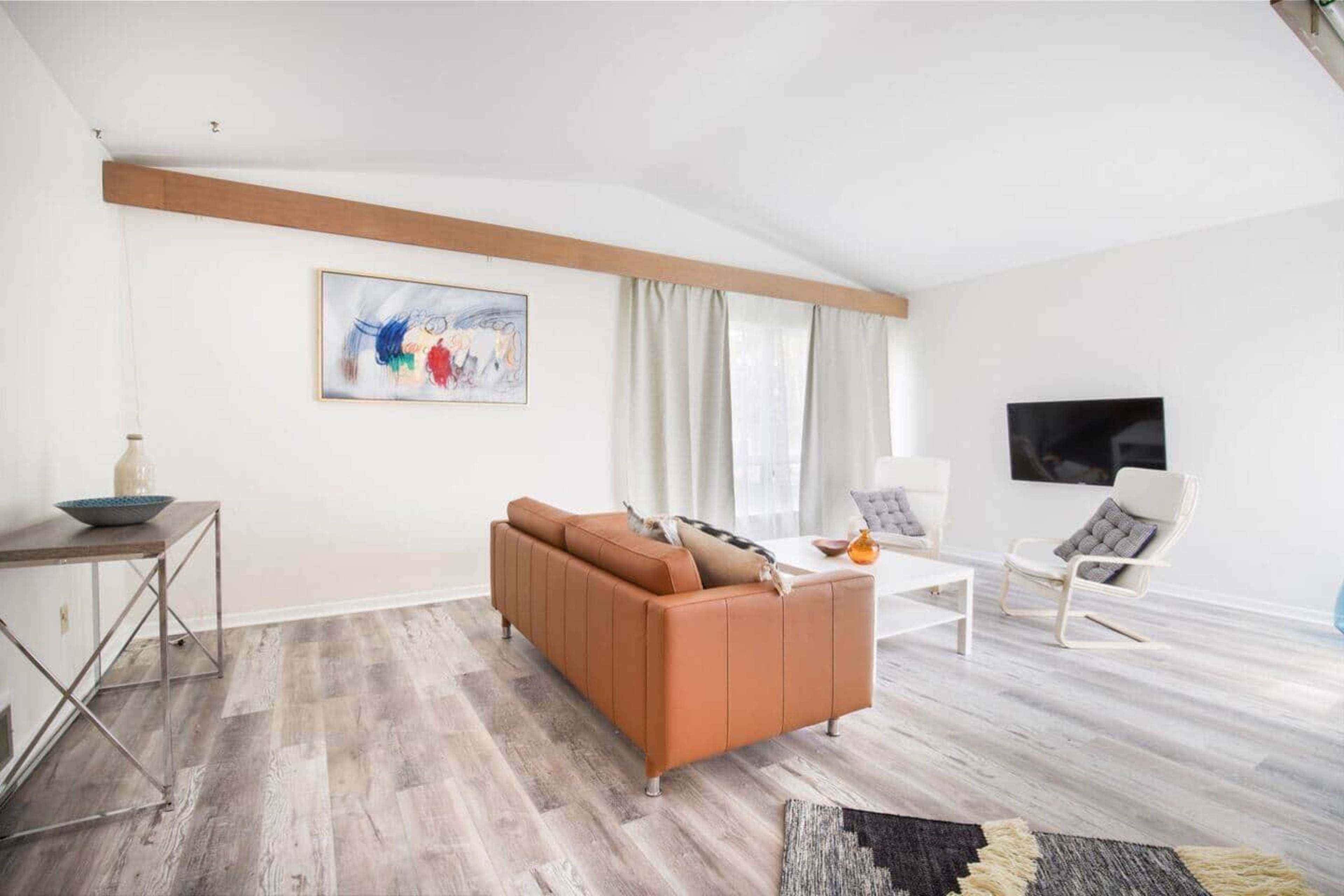 Family & Corporate Stay Home Image in Clanton Park, Toronto, ON