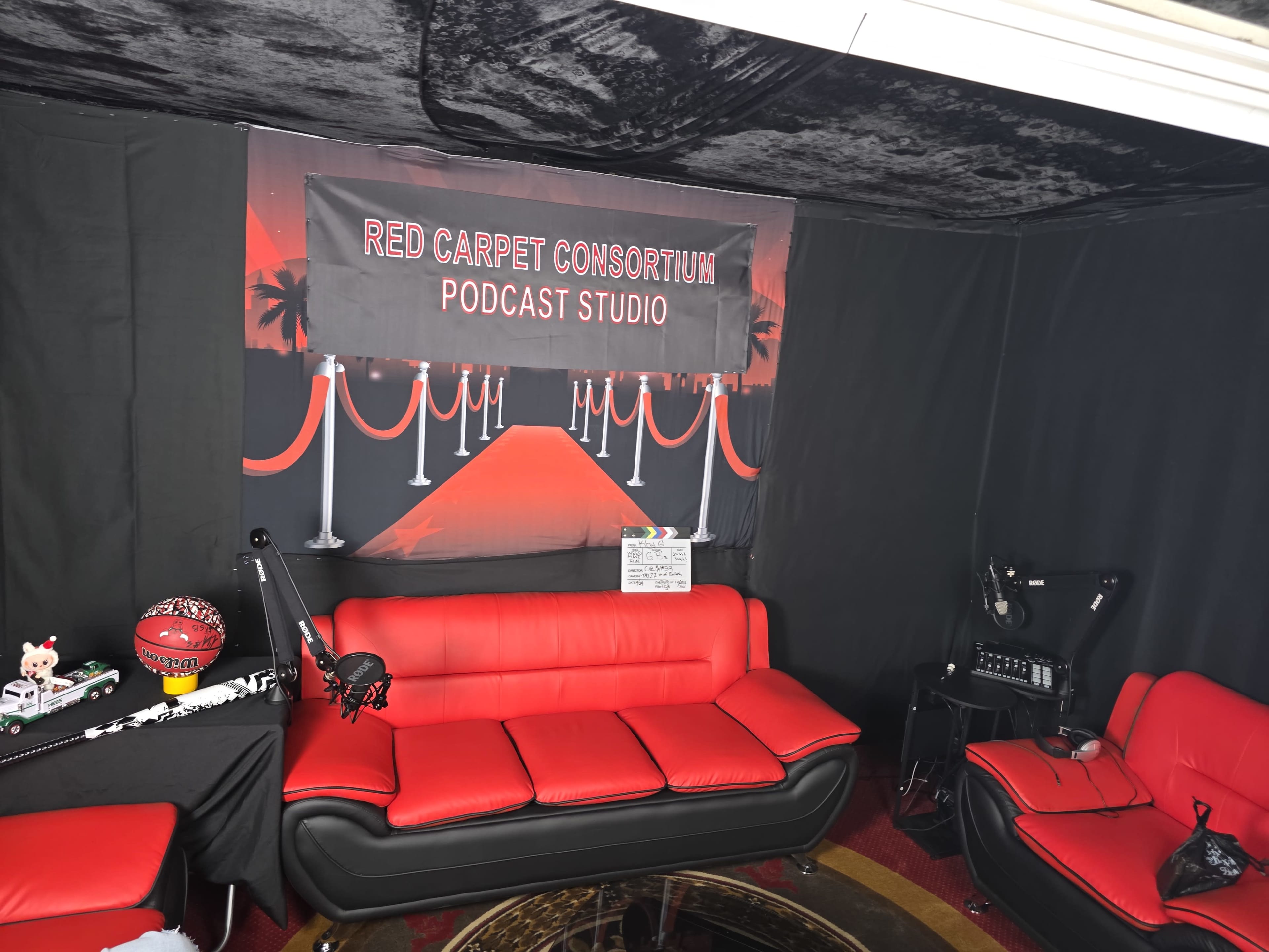 Exclusive MEDIA AND podcast STUDIO in L.I.C. Image in Long Island City, LONG ISLAND CITY, NY