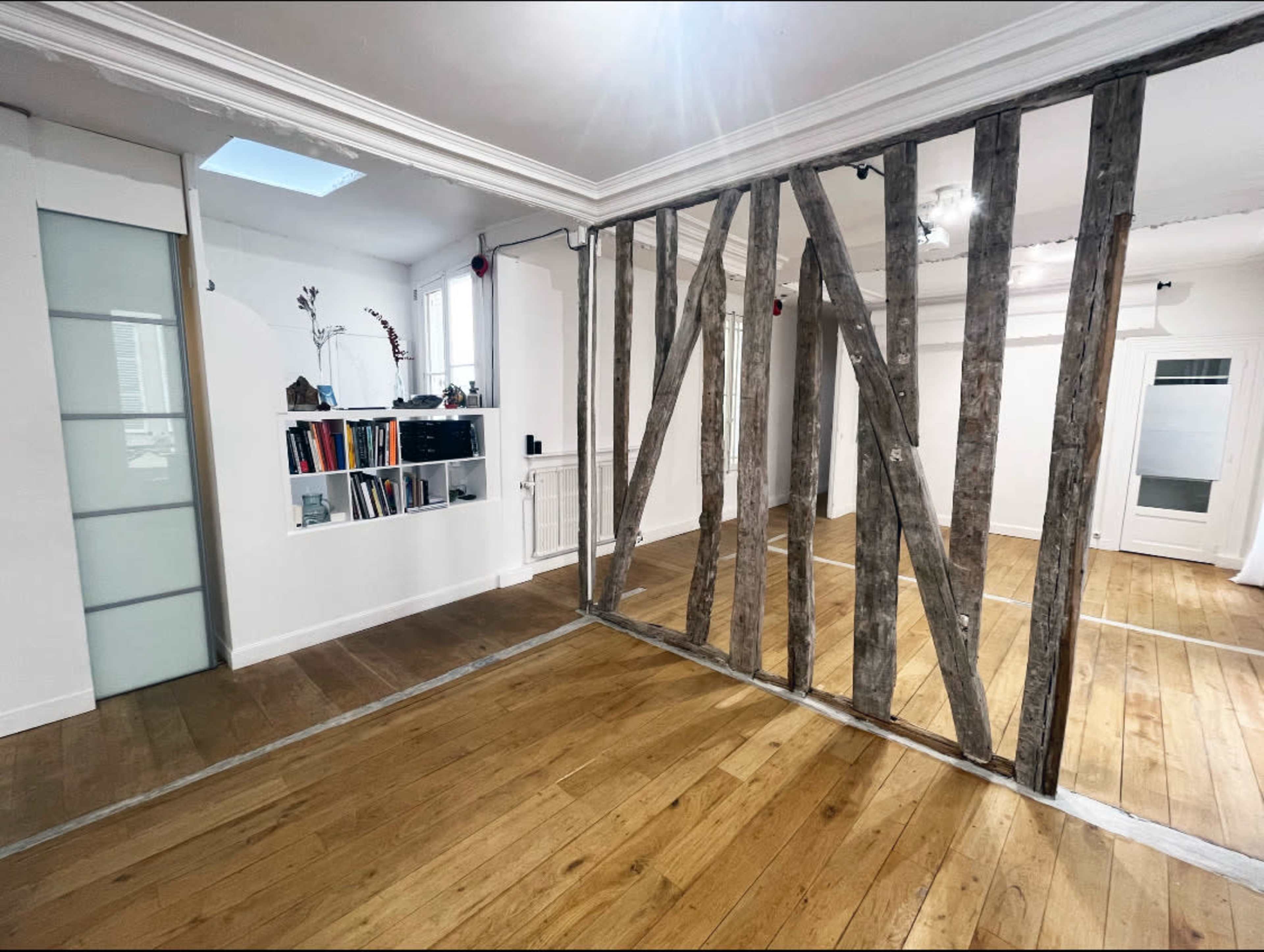 Showroom en centre ville, immeuble hausmanien Image in Place Vendôme, paris