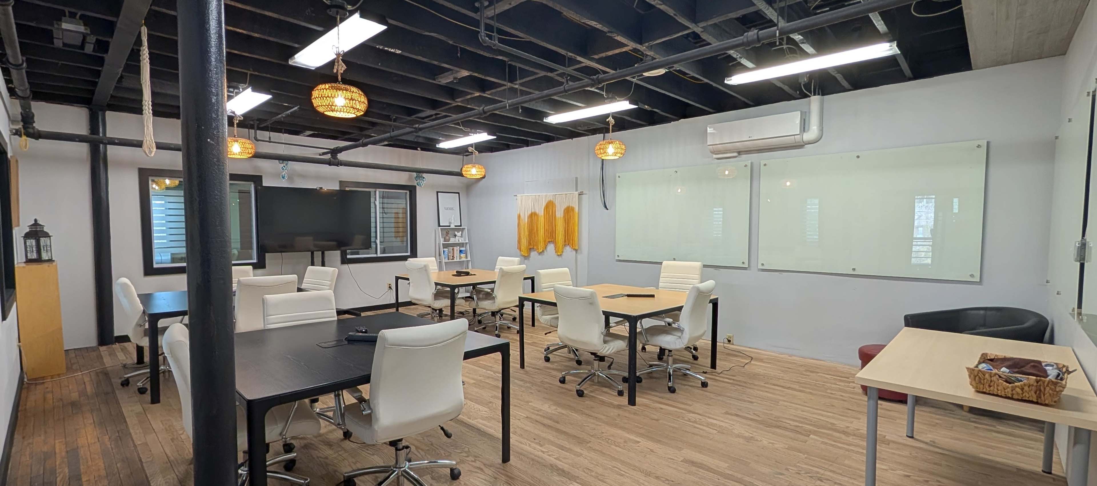 Downtown Meeting Room for 20-25 with Amenities Image in Downtown, Asheville, NC