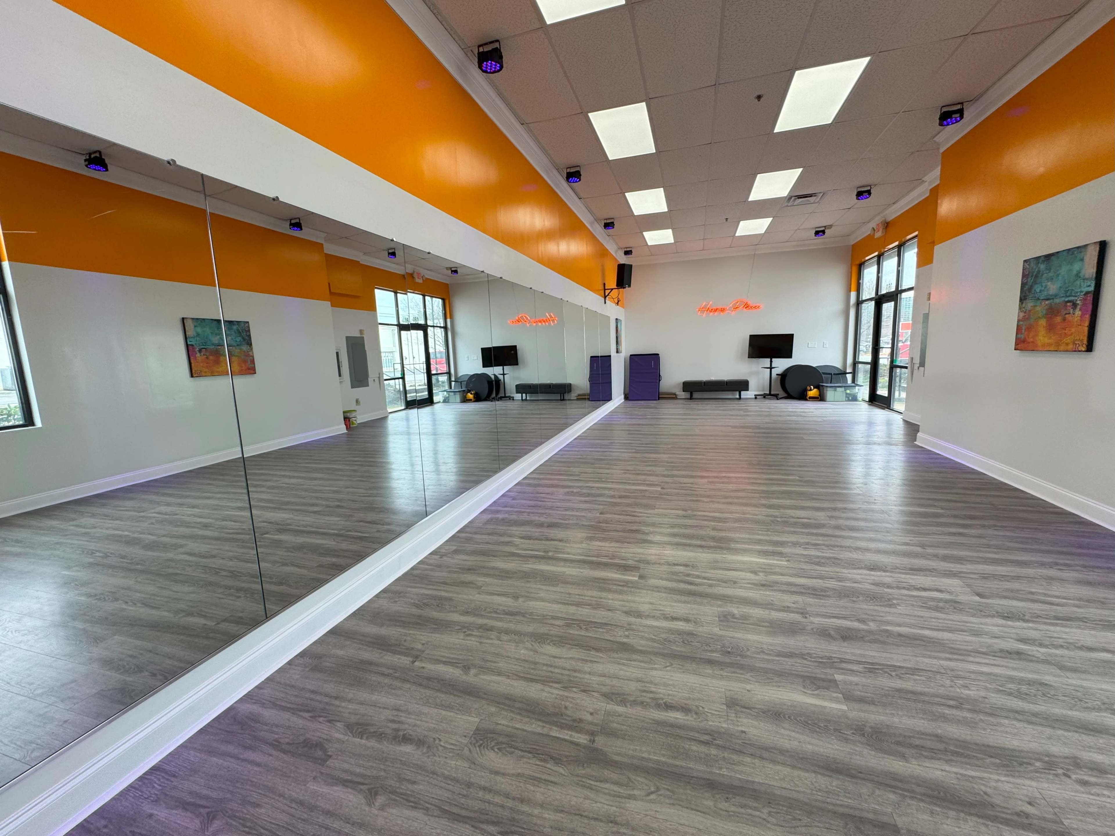 Beautiful Dance Studio for rehearsals, classes, workshops (Rainbow Room) Image in Chamblee, Chamblee, GA