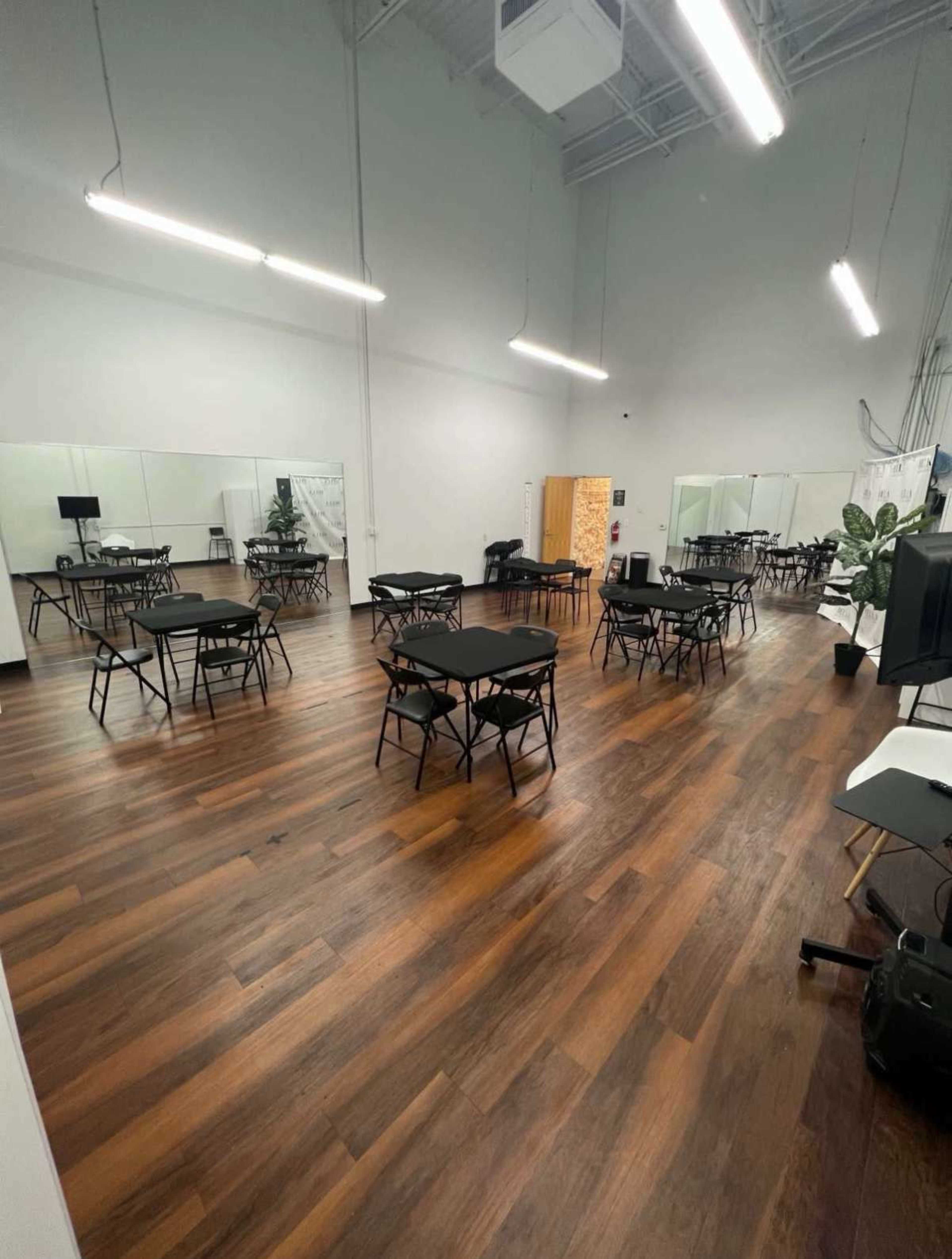 Spacious Photography and Dance Studio Image in McKinney, McKinney, TX