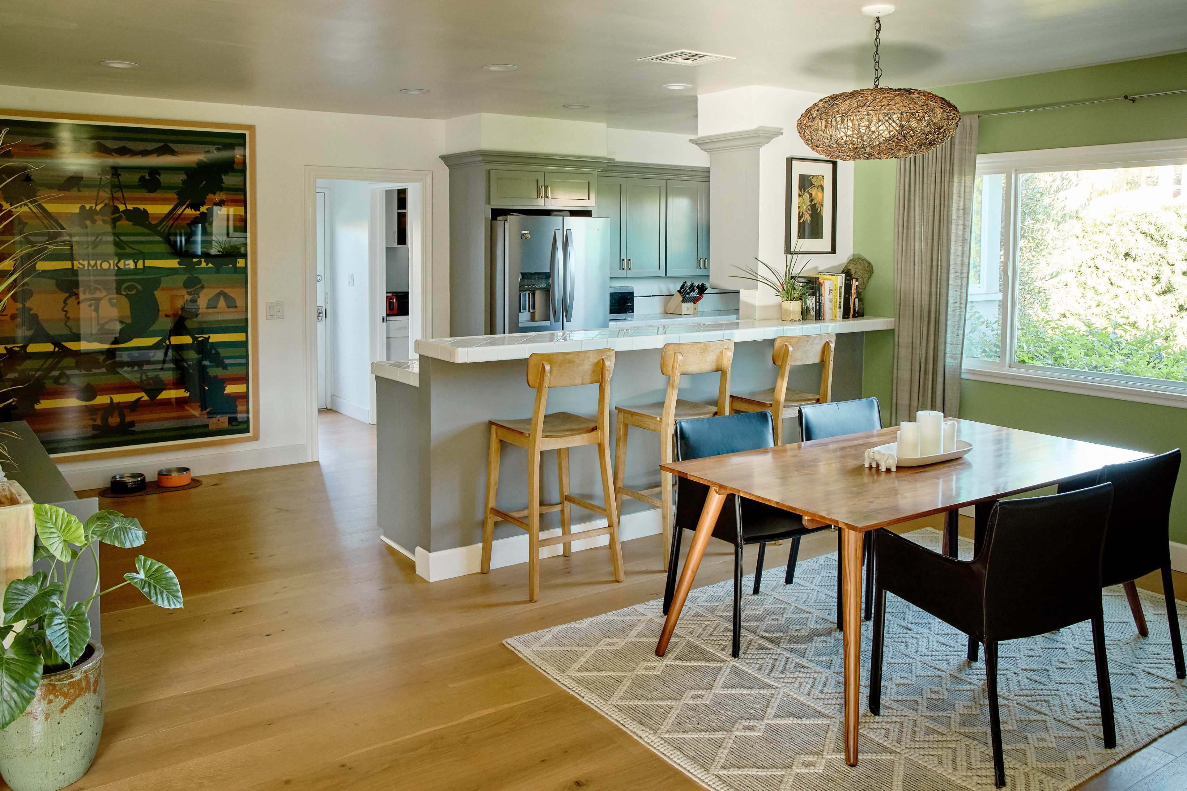 Centrally Located Mar Vista House with Views Image in Mar Vista, Los Angeles, CA