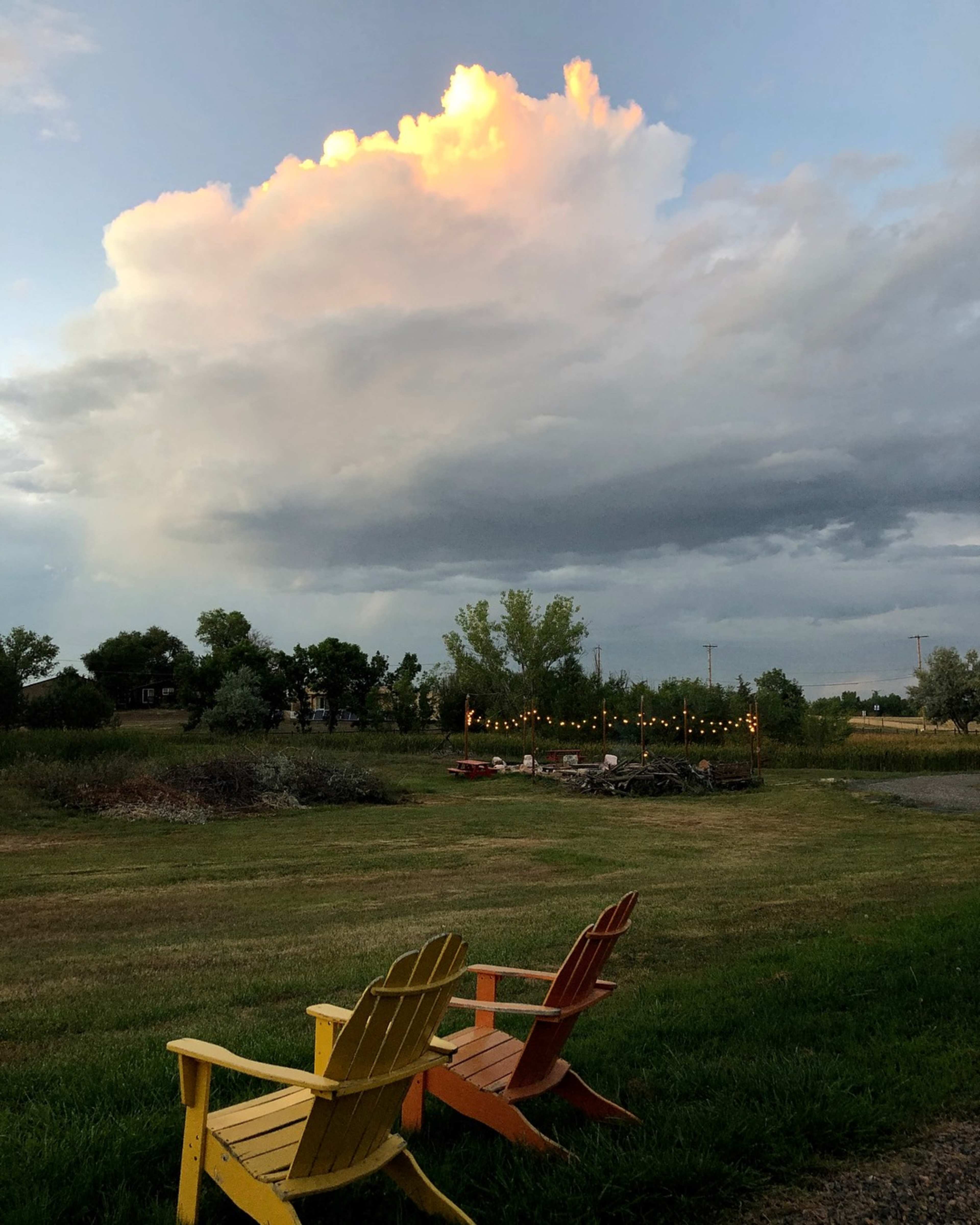 Airstream + Black-Bottom Swimming Pool + 30ft Lit Campfire Area Image in , Boulder, CO
