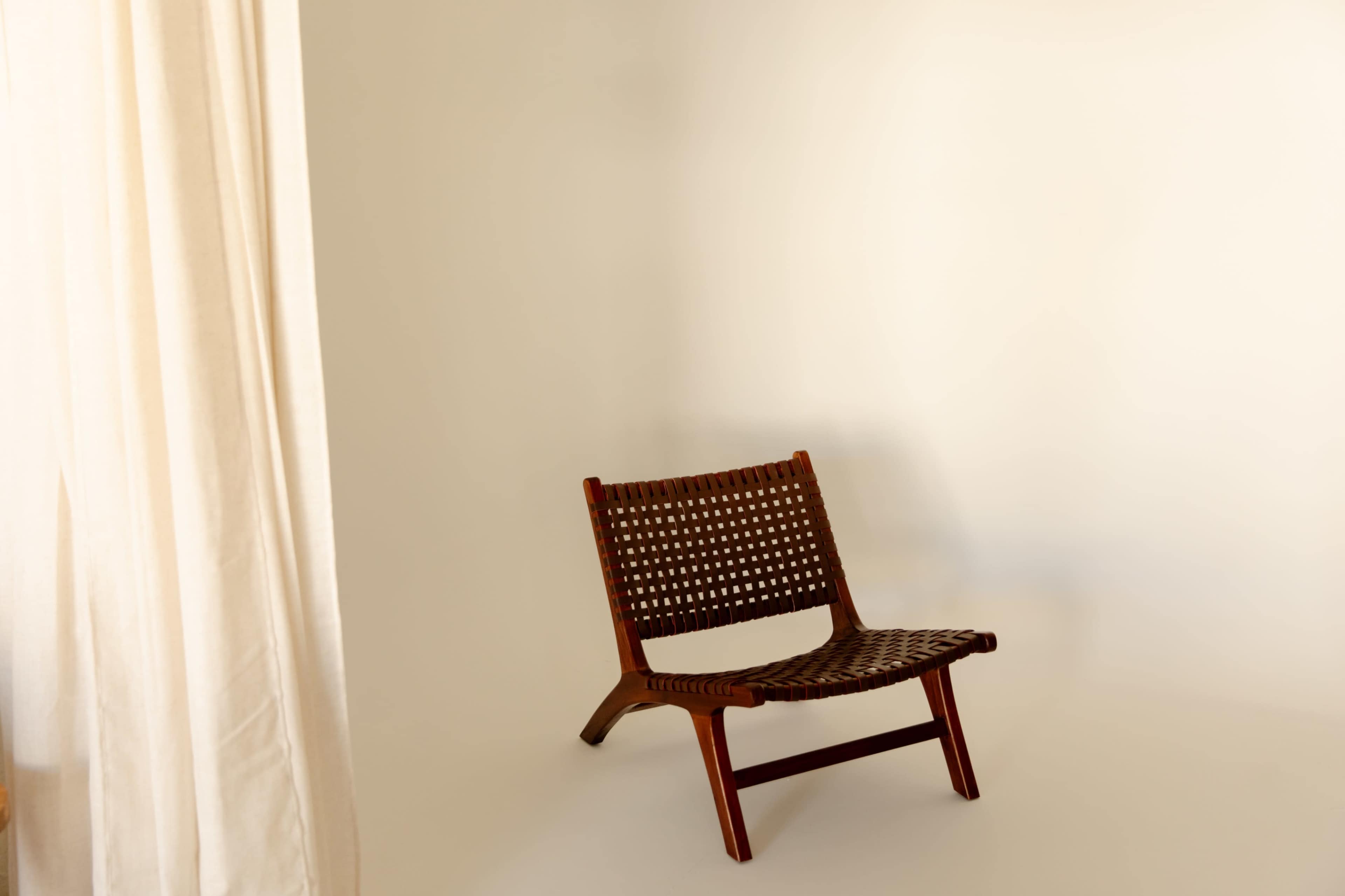 Modern studio space Image in Glenvar Heights, MIAMI, FL