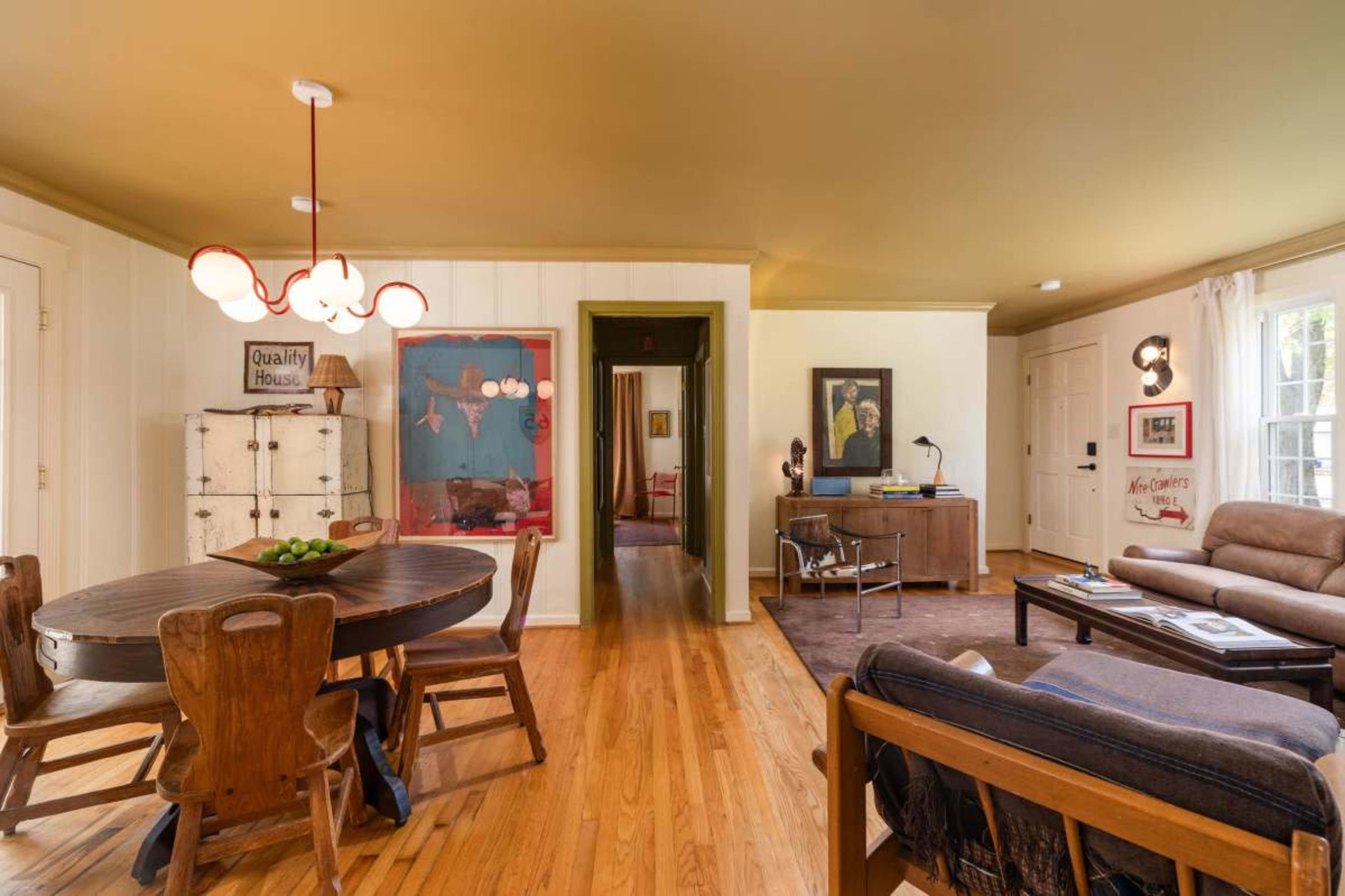 Designer/Boutique Decorated Charming Home Image in Glencliff, Nashville, TN