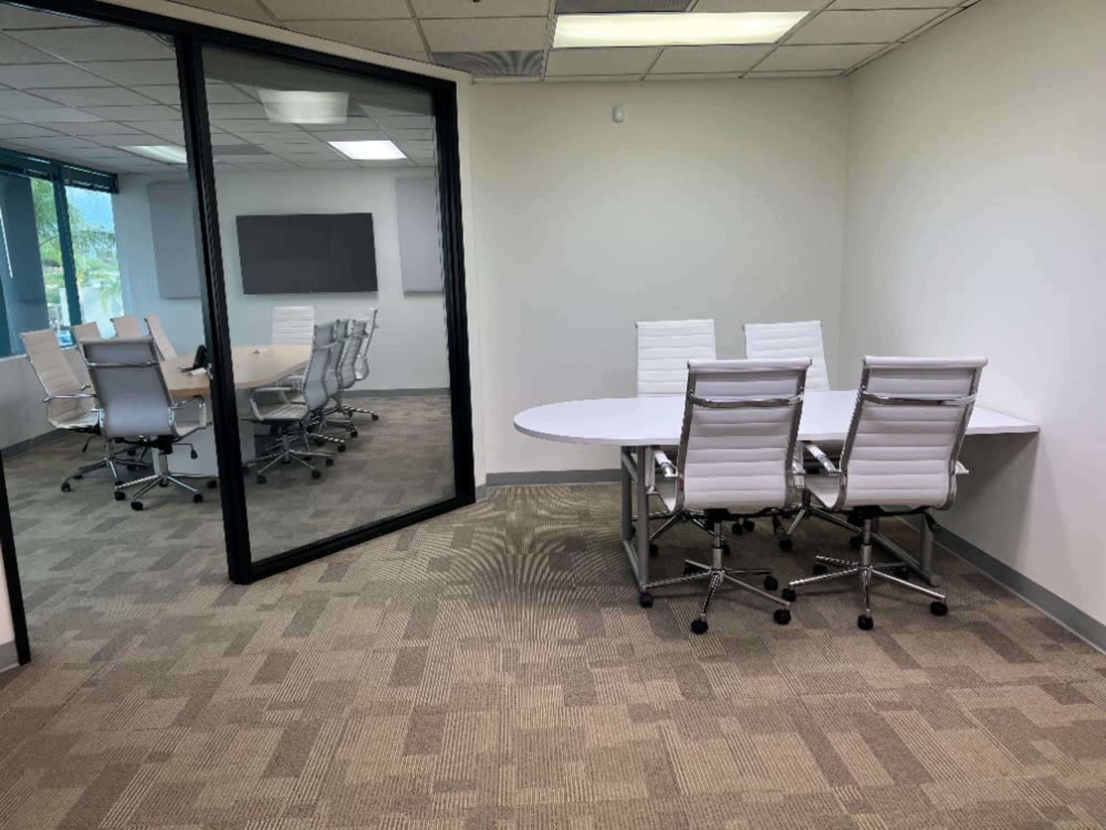 Huddle/Prep Area