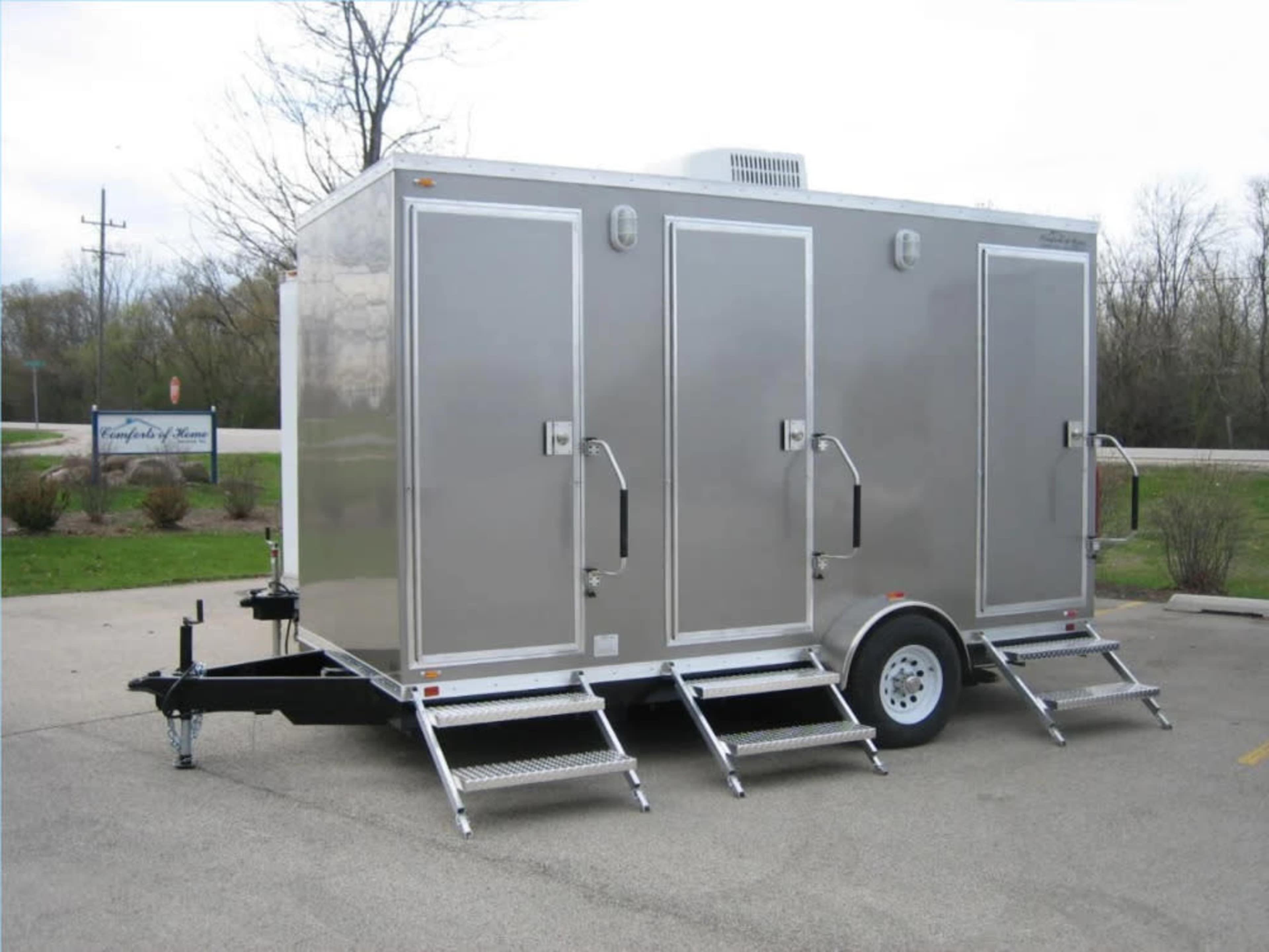 Luxury portable restroom trailer