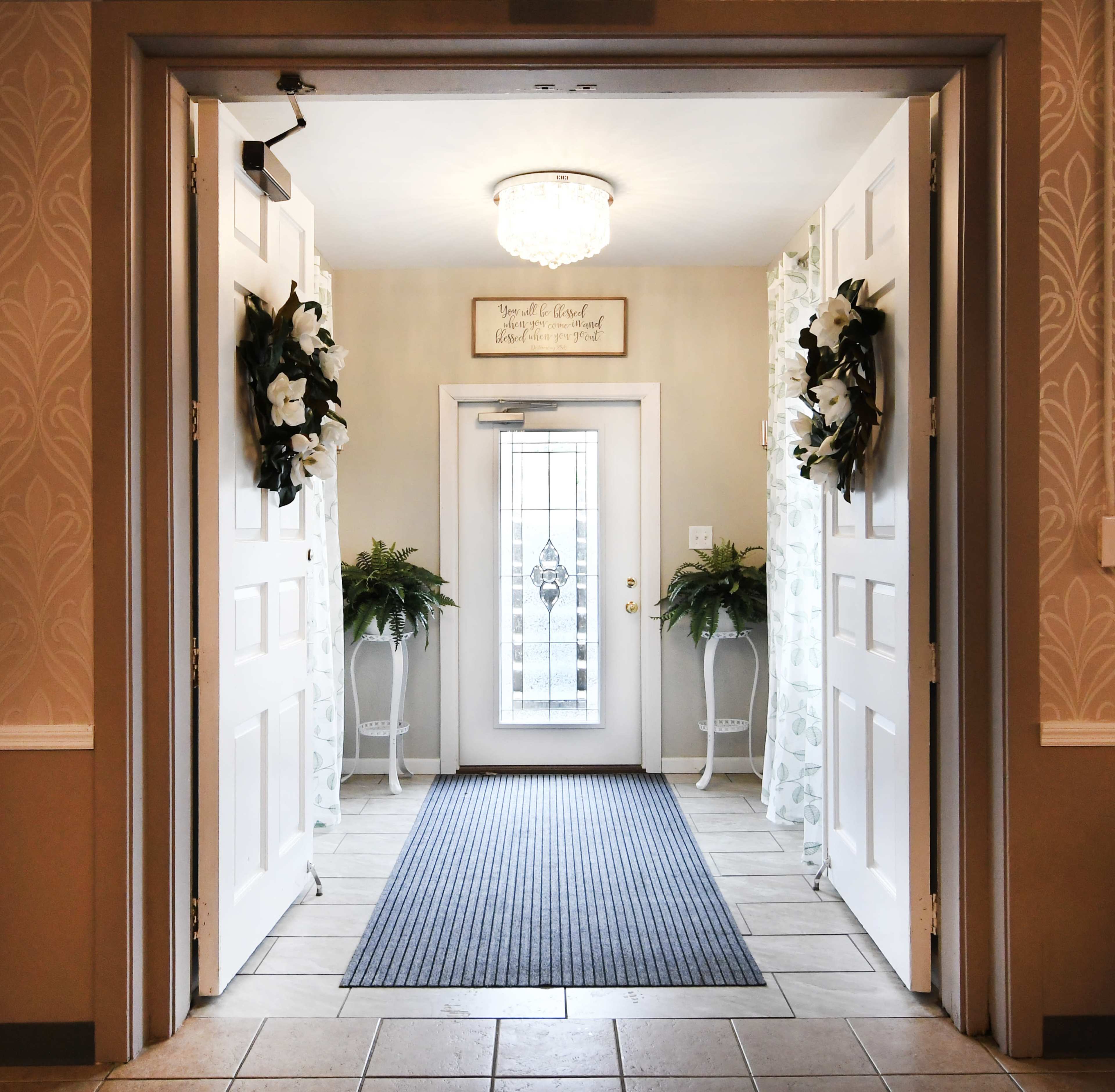 Beautiful Garden Venue with Flexible Indoor Space – Perfect for Events Image in Gashland, Kansas City, MO