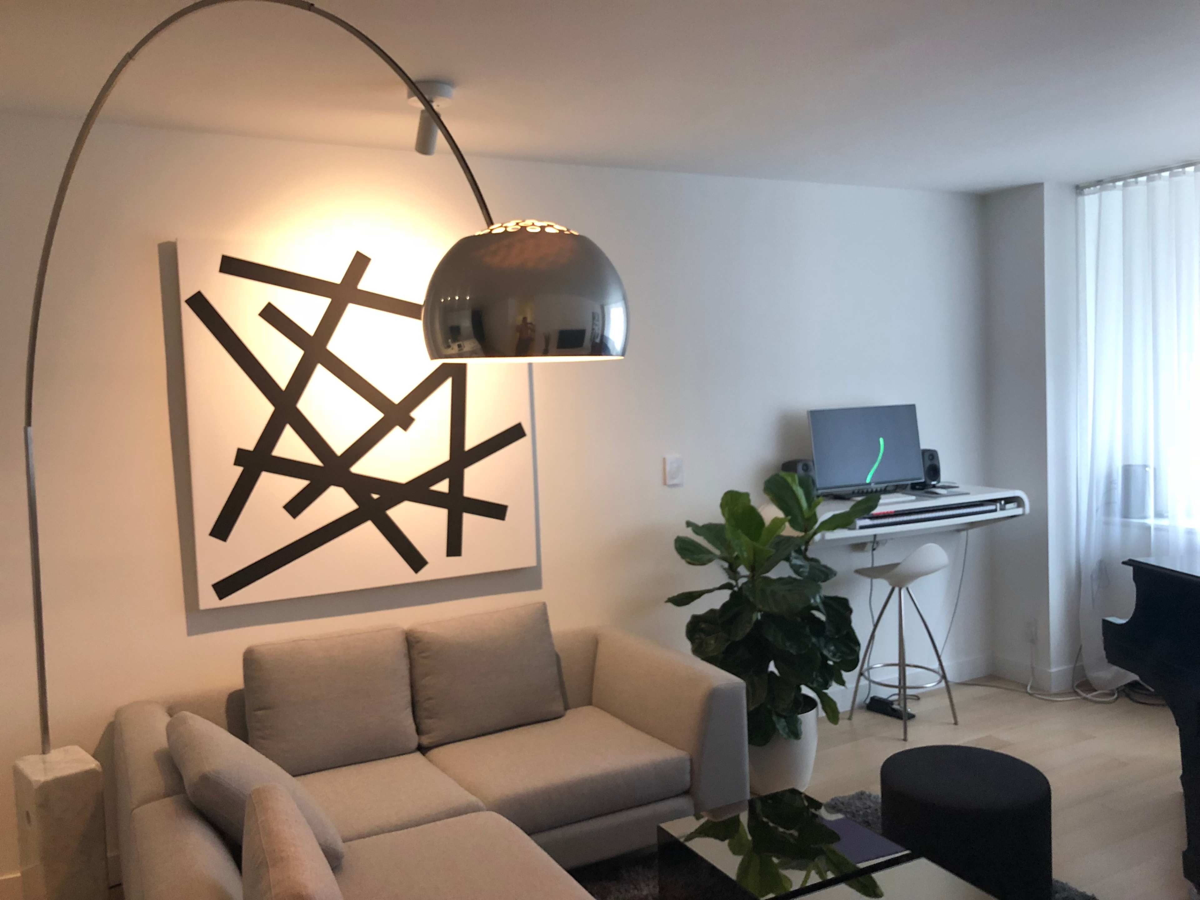 Steinway Grand Piano In Modern Luxury Midtown Apartment Image in Midtown Manhattan, New York, NY