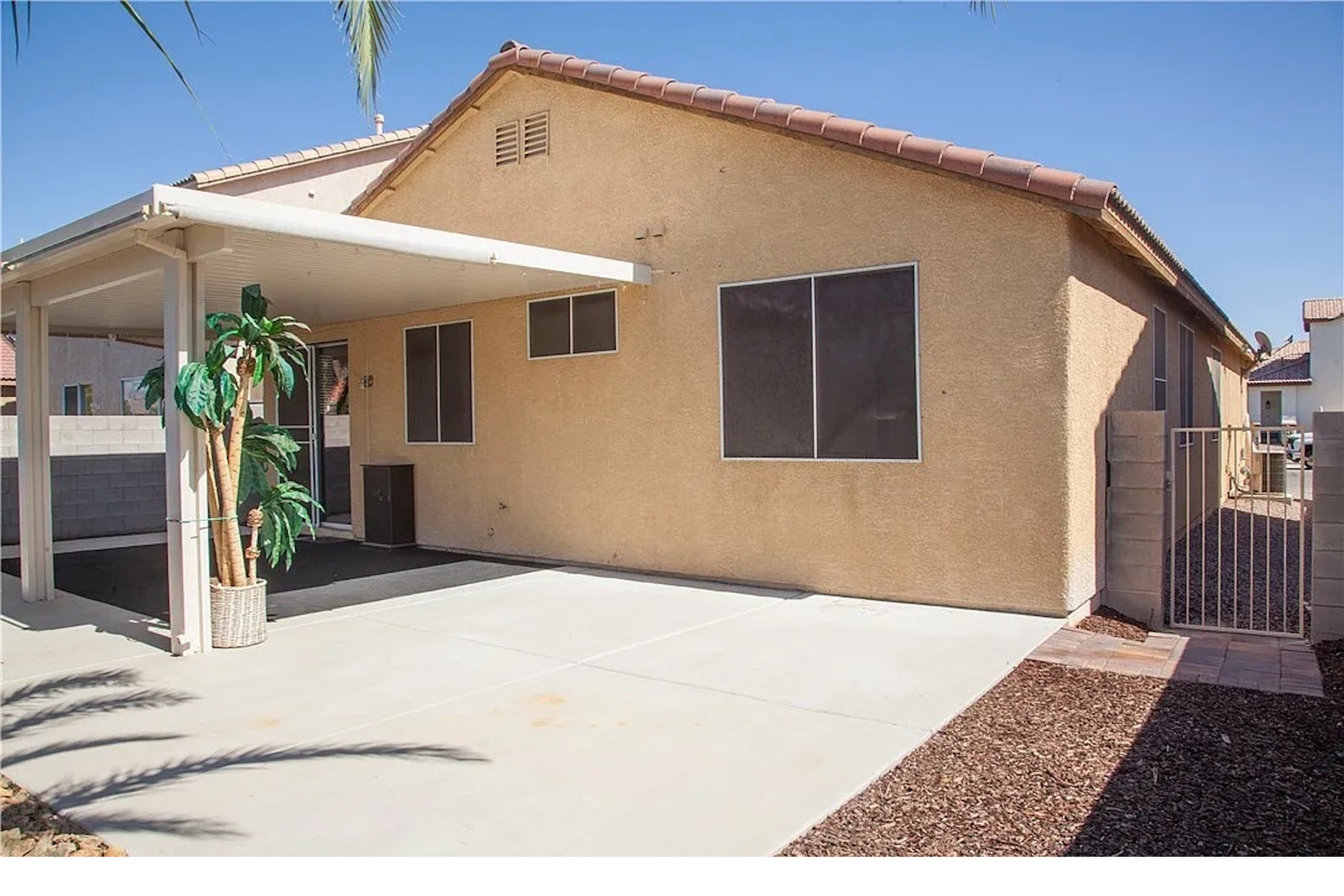 Backyard for gatherings & picnics Image in North Las Vegas, North Las Vegas, NV