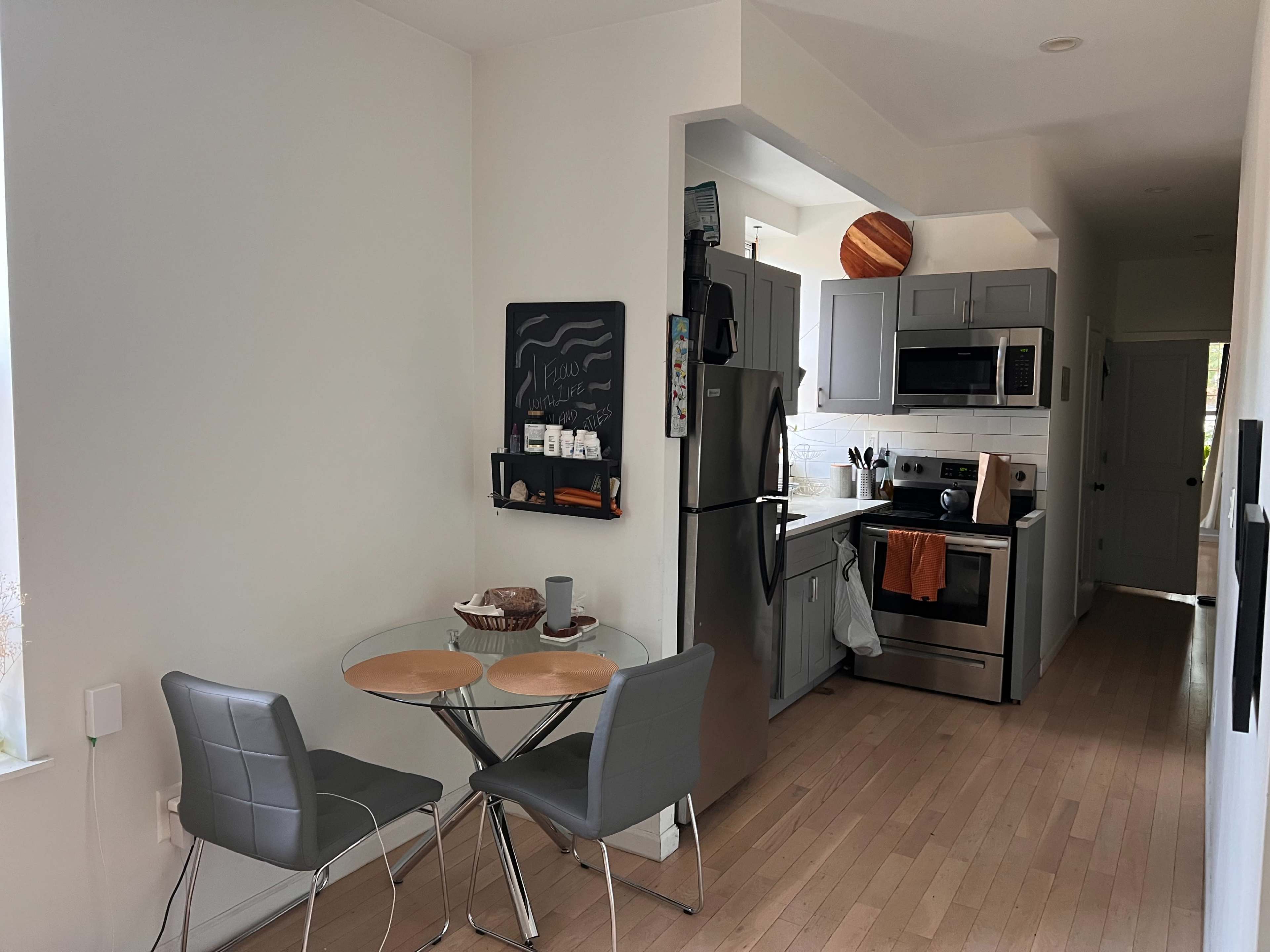 Tranquil Plant-Filled Creative Studio with Private Bathroom in NYC Image in Bushwick, Brooklyn, NY