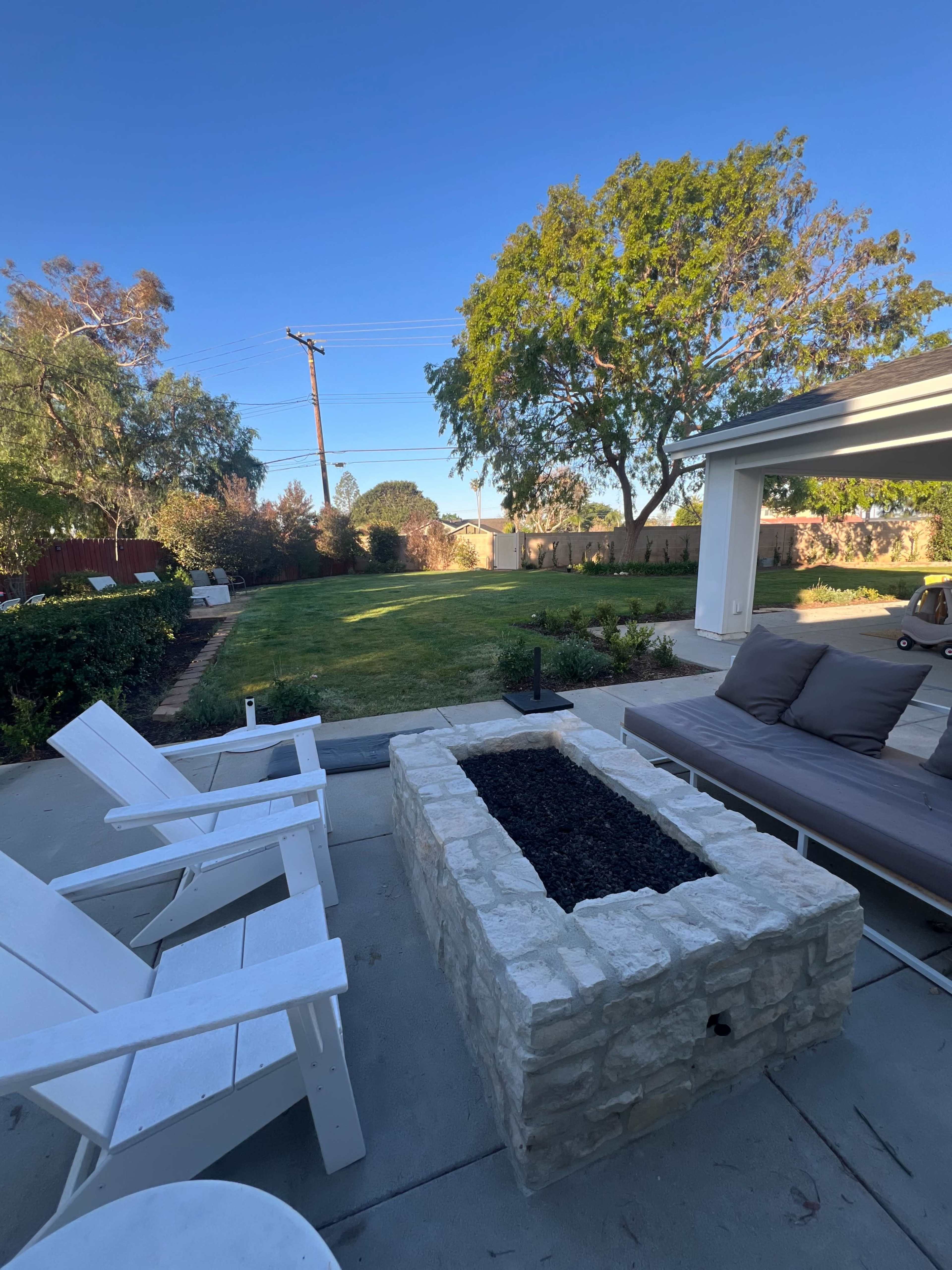 Stunning mid-century modern backyard oasis nestled in the heart of North Tustin, California. Image in North Tustin, North Tustin, CA
