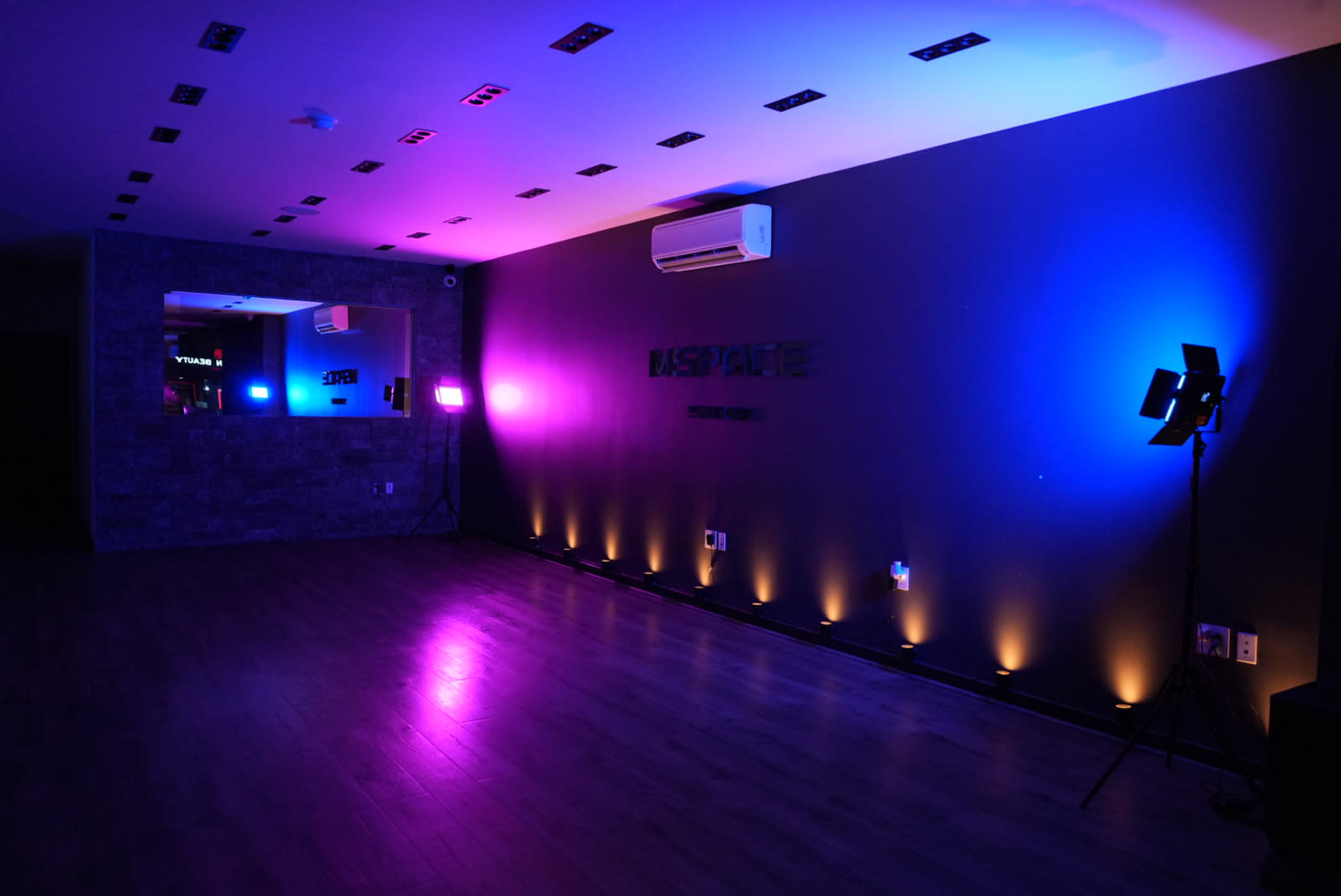 Dance studio Image in Homecrest, Brooklyn, NY