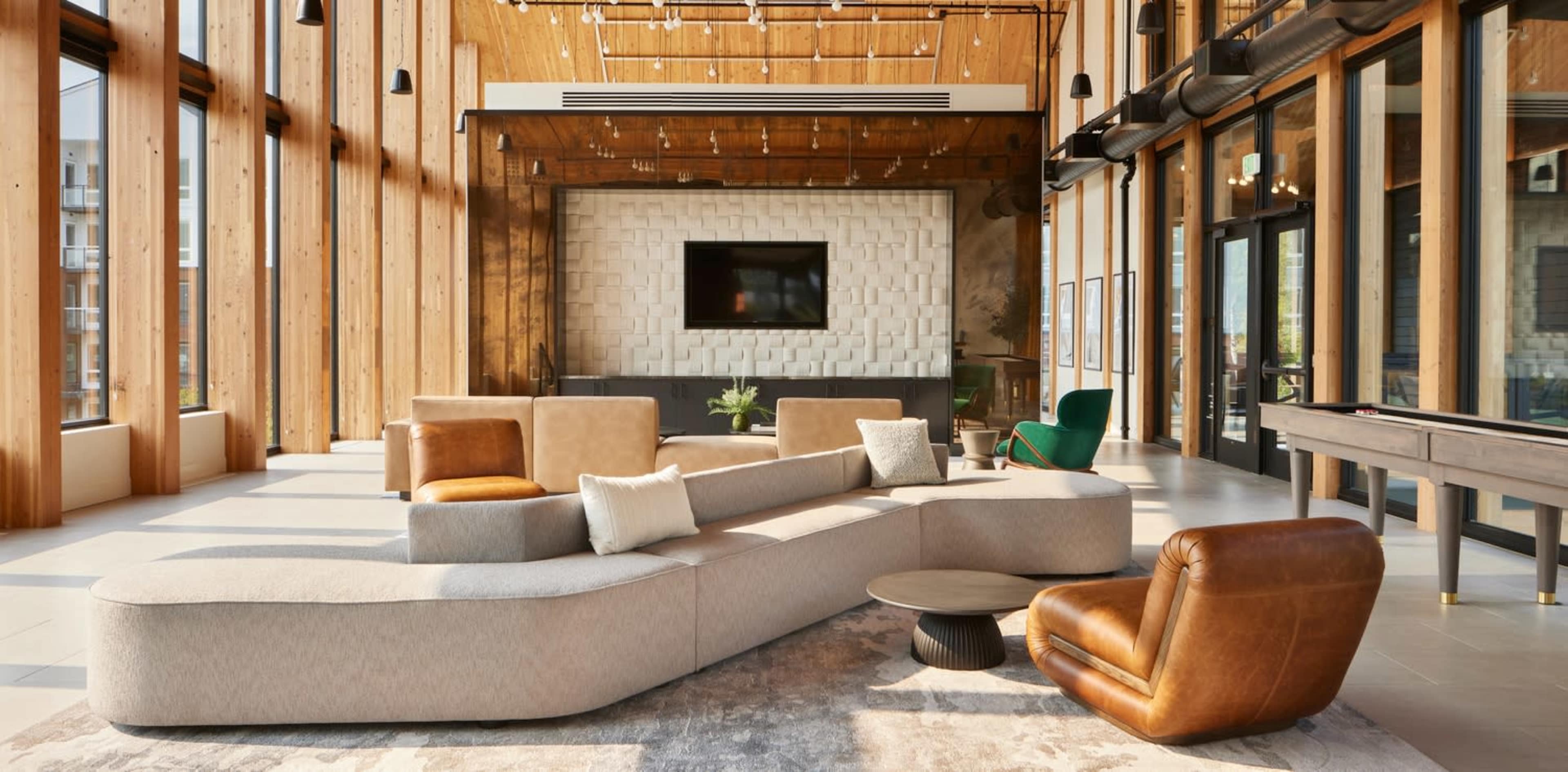 Upscale Lounge & Kitchenette Designed for Entertaining Image in Bothell, Bothell, WA