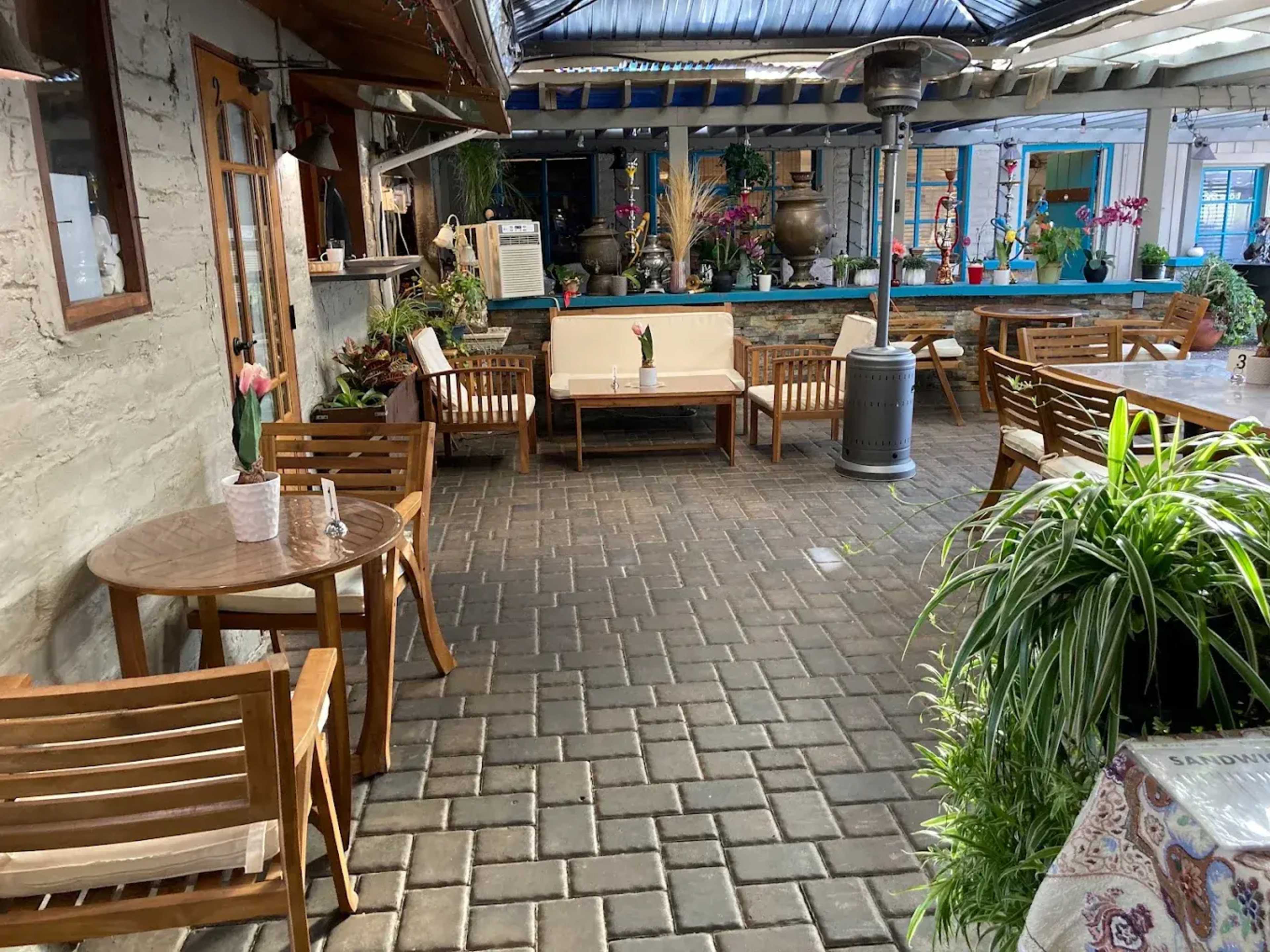 Spacious and Charming Cafe with full menu close to Downtown Campbell Image in Campbell, Campbell, CA