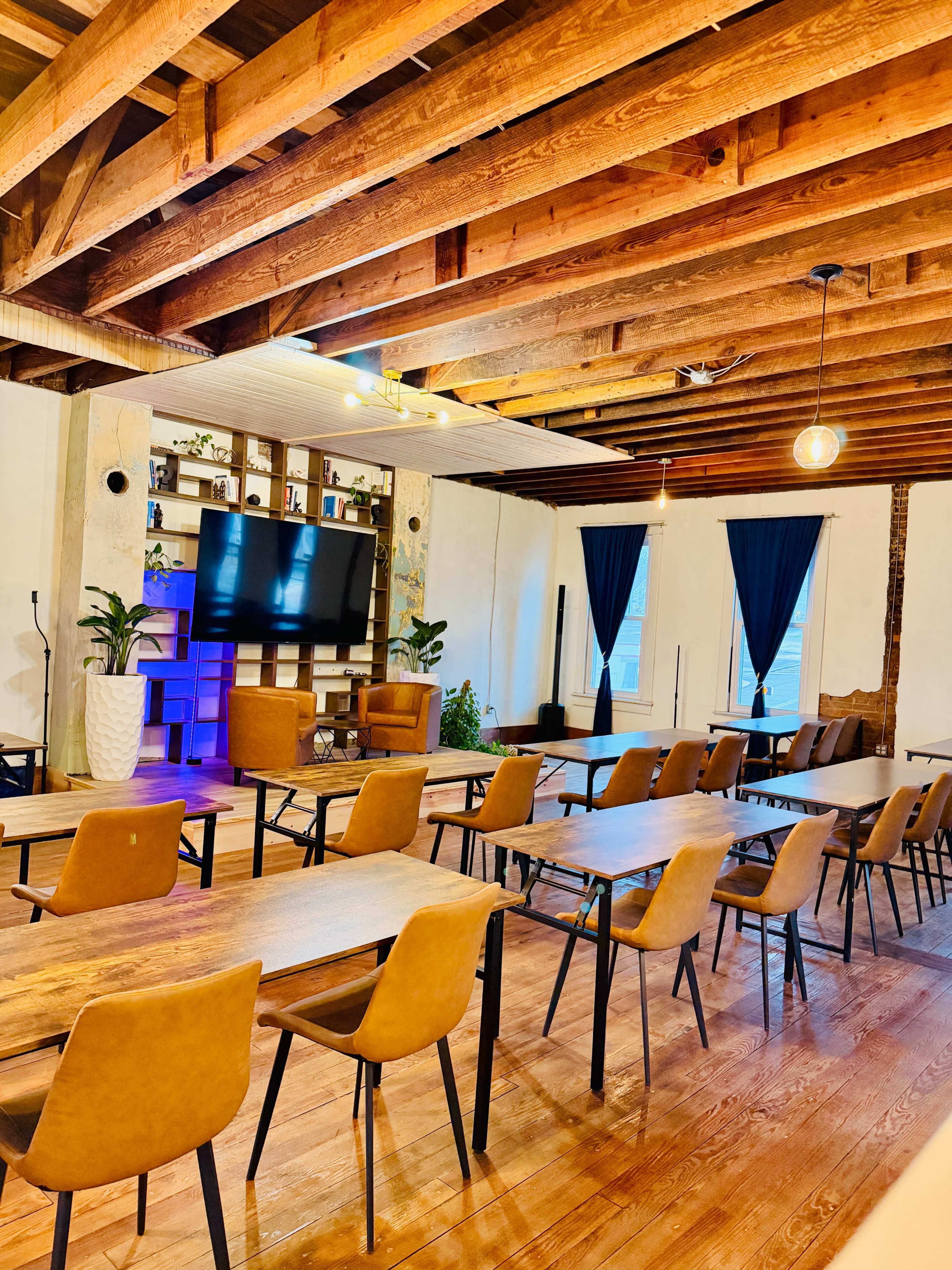 Downtown Renovated Space With Lots of Character Image in Rossville, Rossville, GA