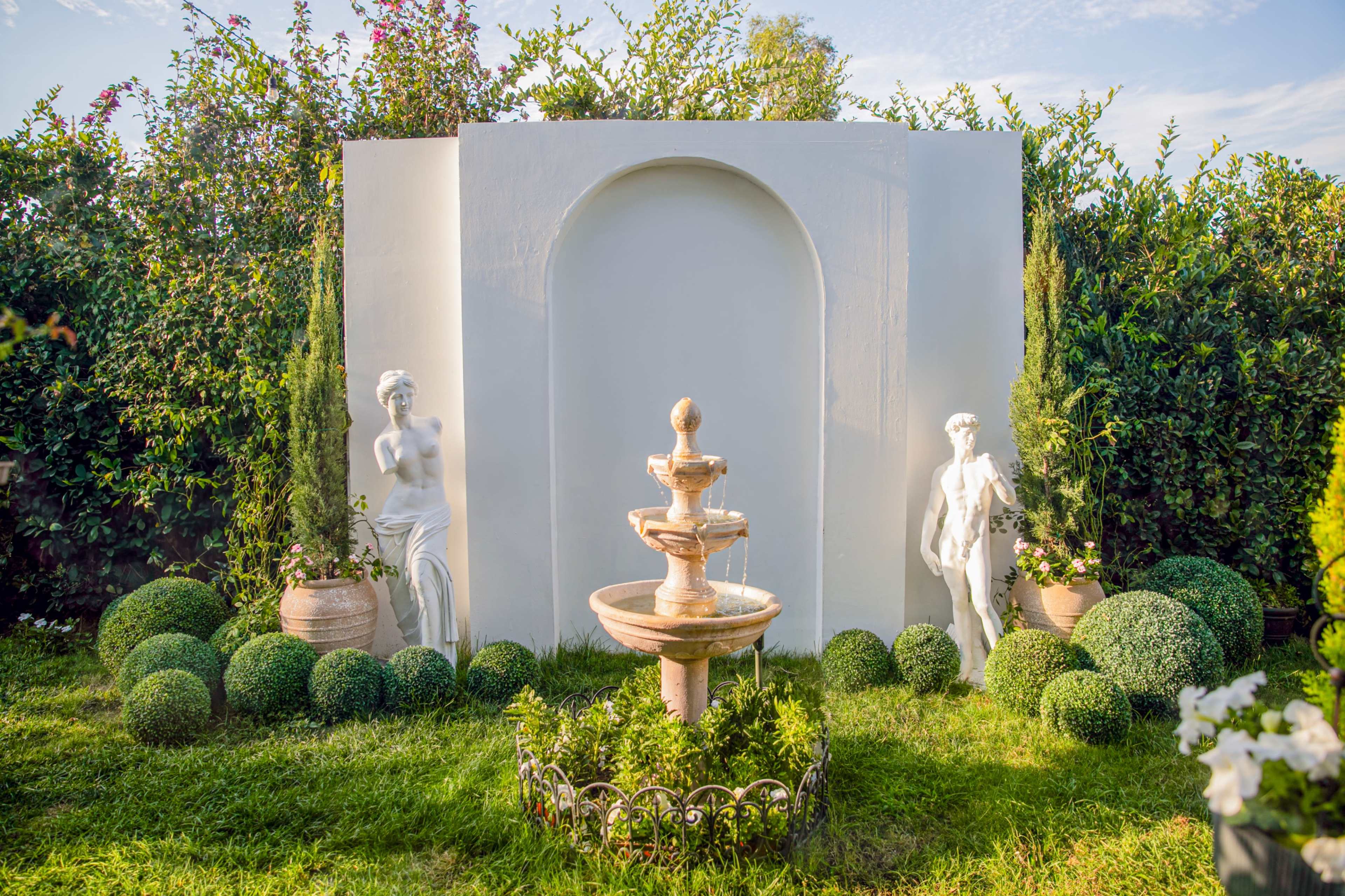Italian-Style Garden Oasis in the Valley Image in North Hollywood, North Hollywood, CA