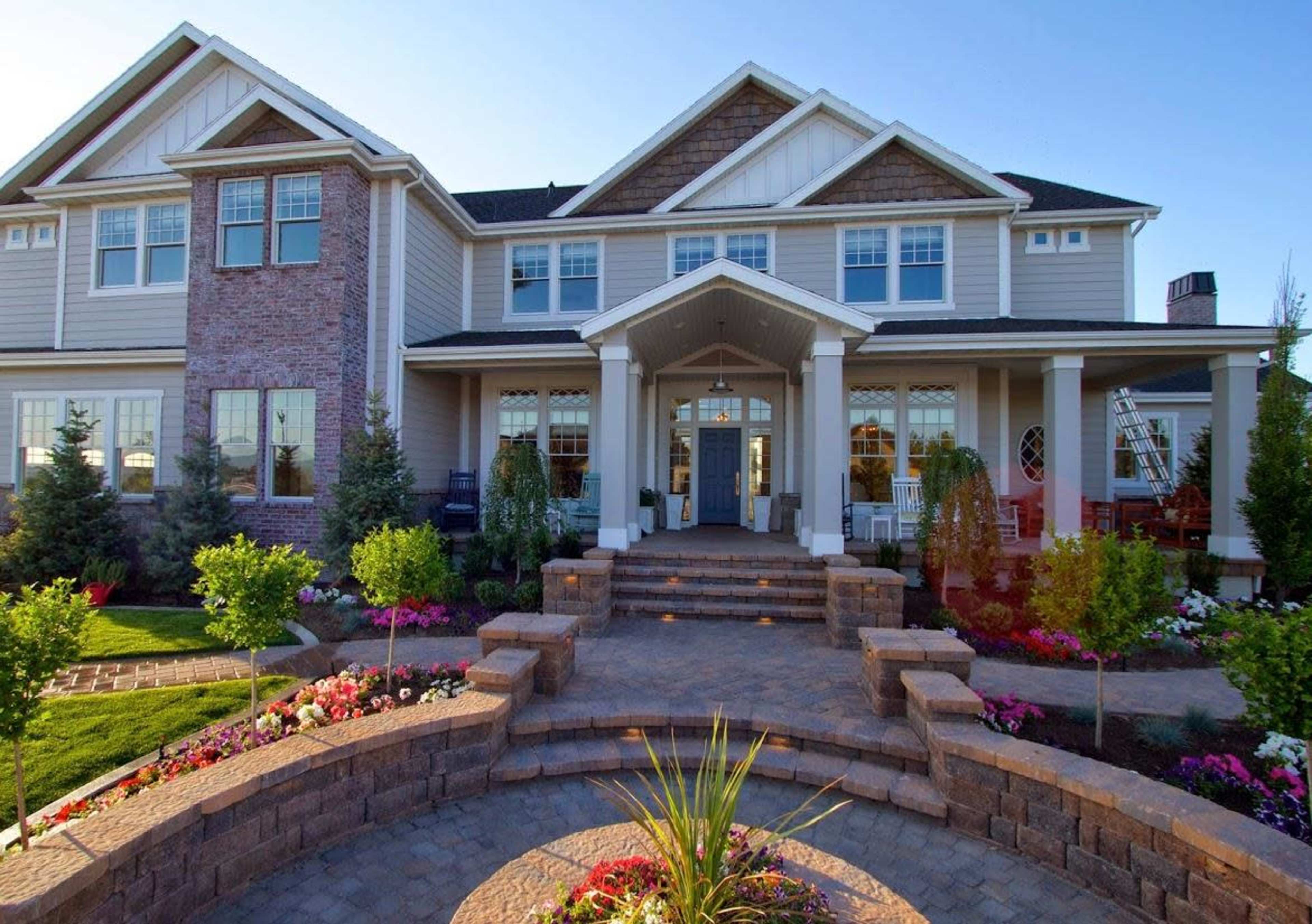 Farmhouse/modern/coastal large home with large yard and endless film possibilities Image in Highland, Highland, UT
