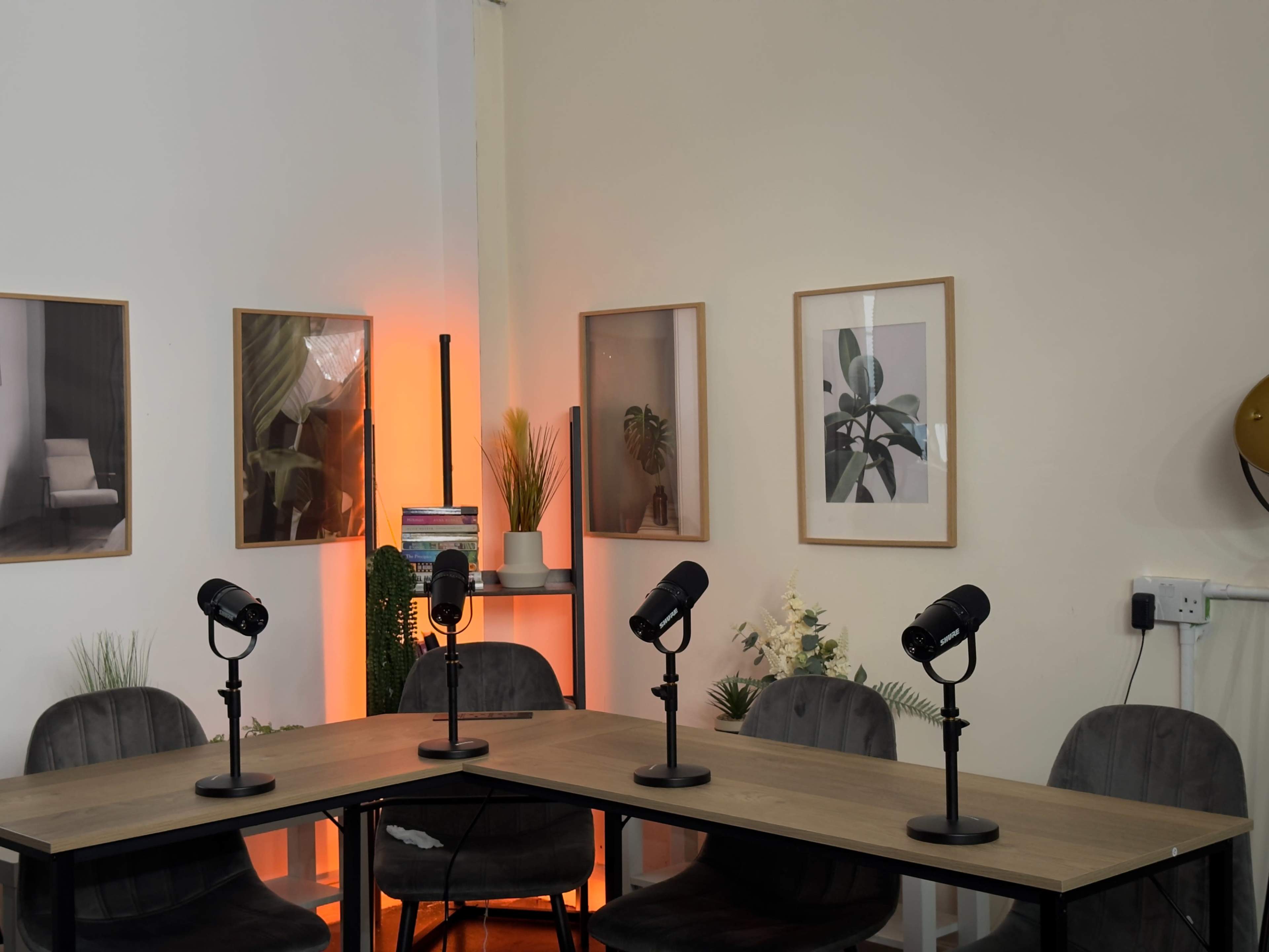 South London Industrial-Chic Studio | Ideal for Creators & Brands and Events Image in Greenwich Peninsula, London, ENG