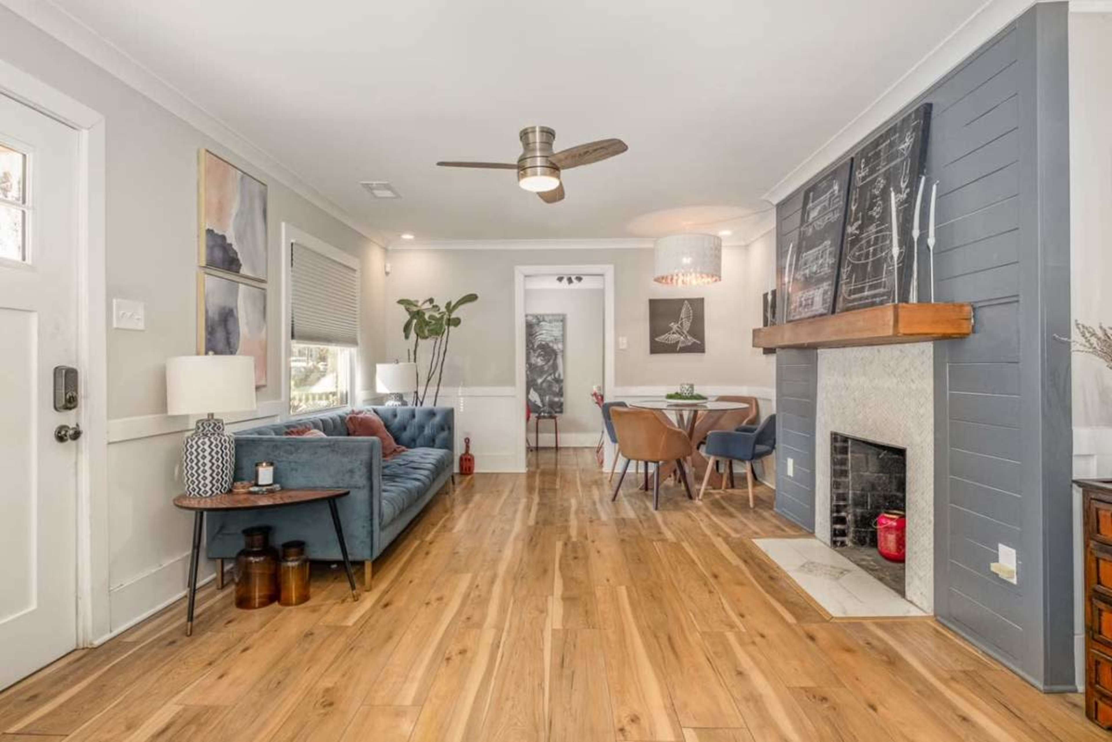 Modern Cape Cod single family home near uptown Charlotte in historic Camp Greene Image in Ashley Park, CHARLOTTE, NC