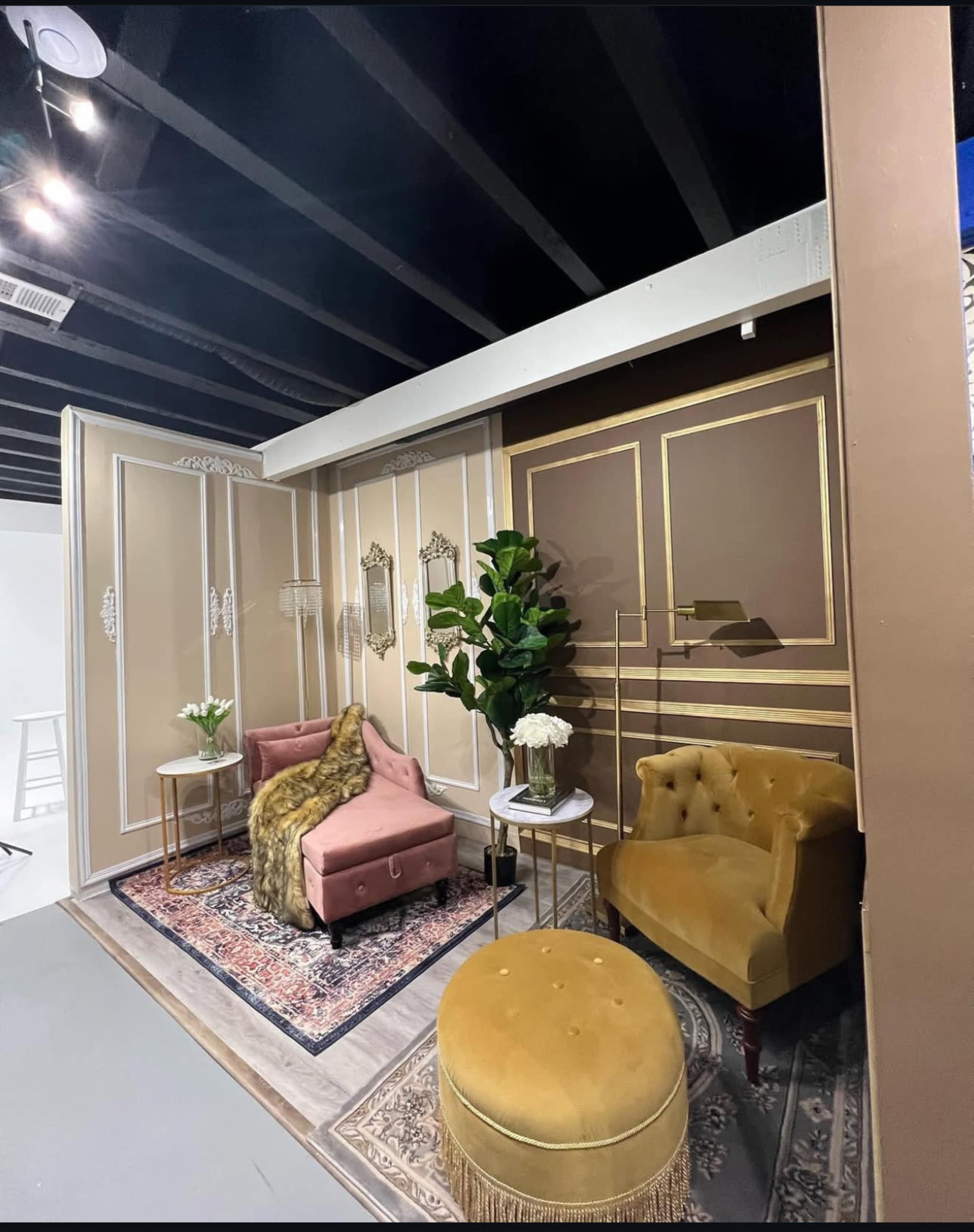 Luxurious Photography/ Creative Space Image in Jonestown, Baltimore, MD
