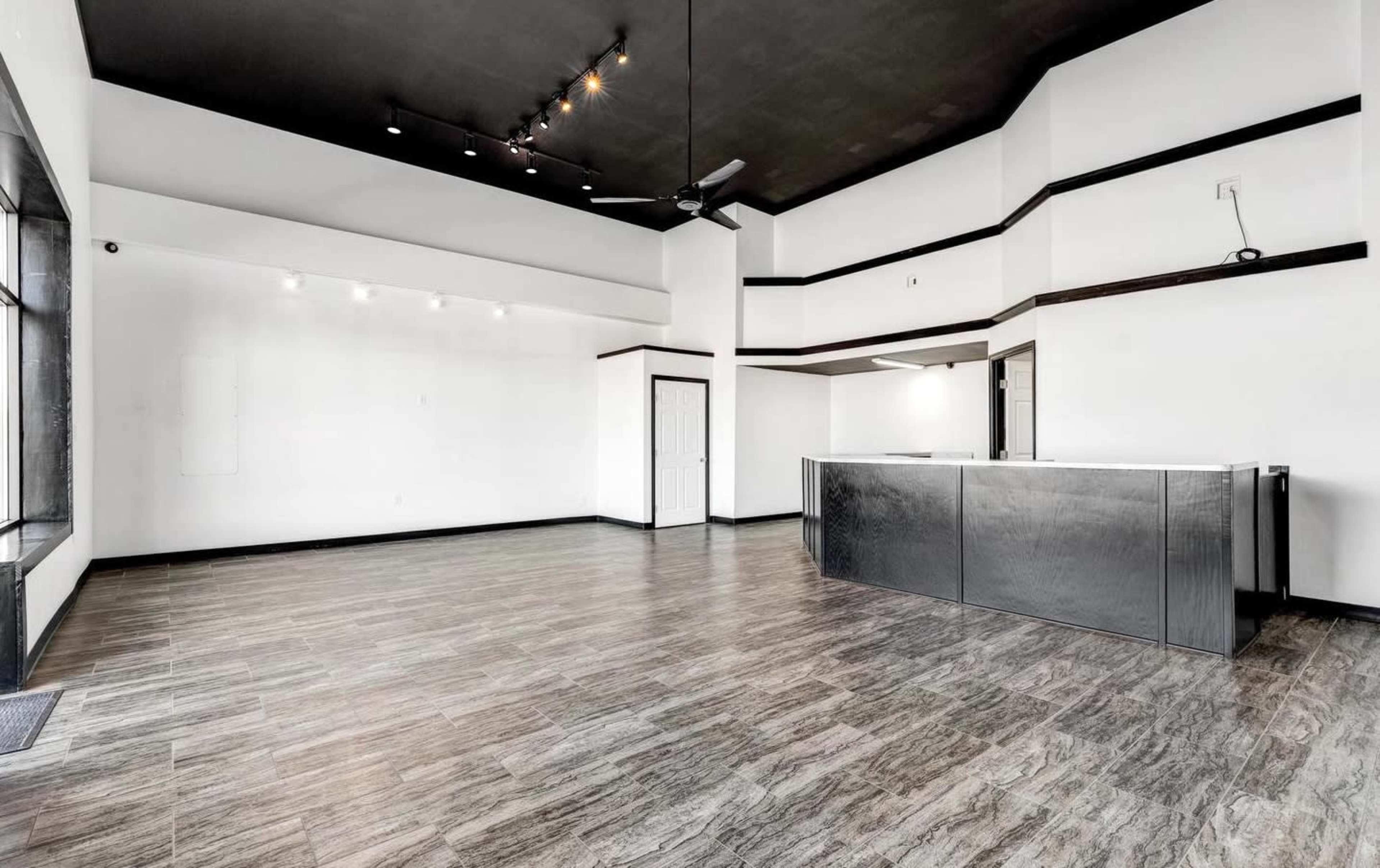 Modern Multi-Purpose Art Studio Venue Image in White Plains, White Plains, MD