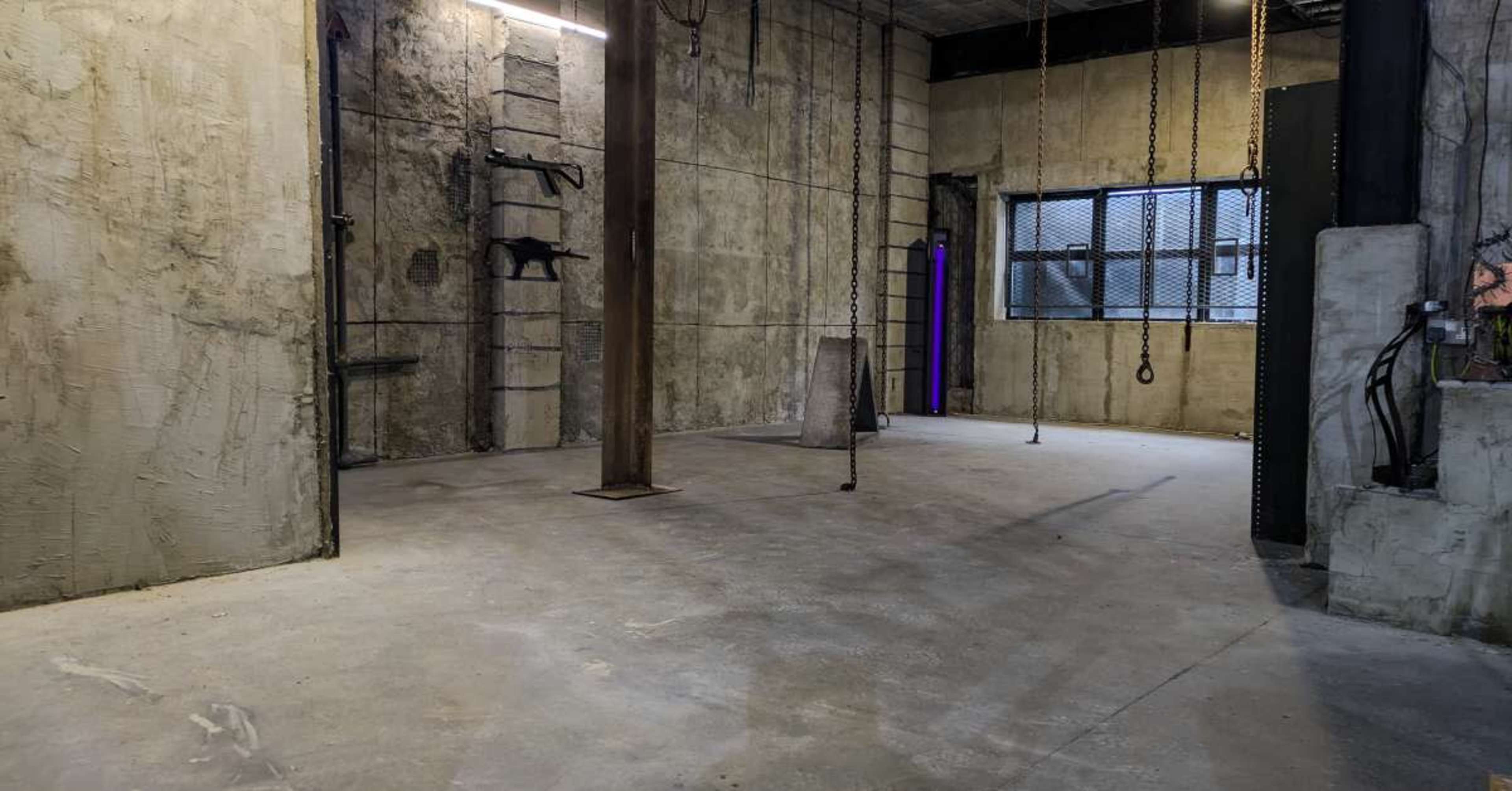 Hackney Industrial Warehouse Film & Photo Studio Image in Clapton, LONDON, ENG