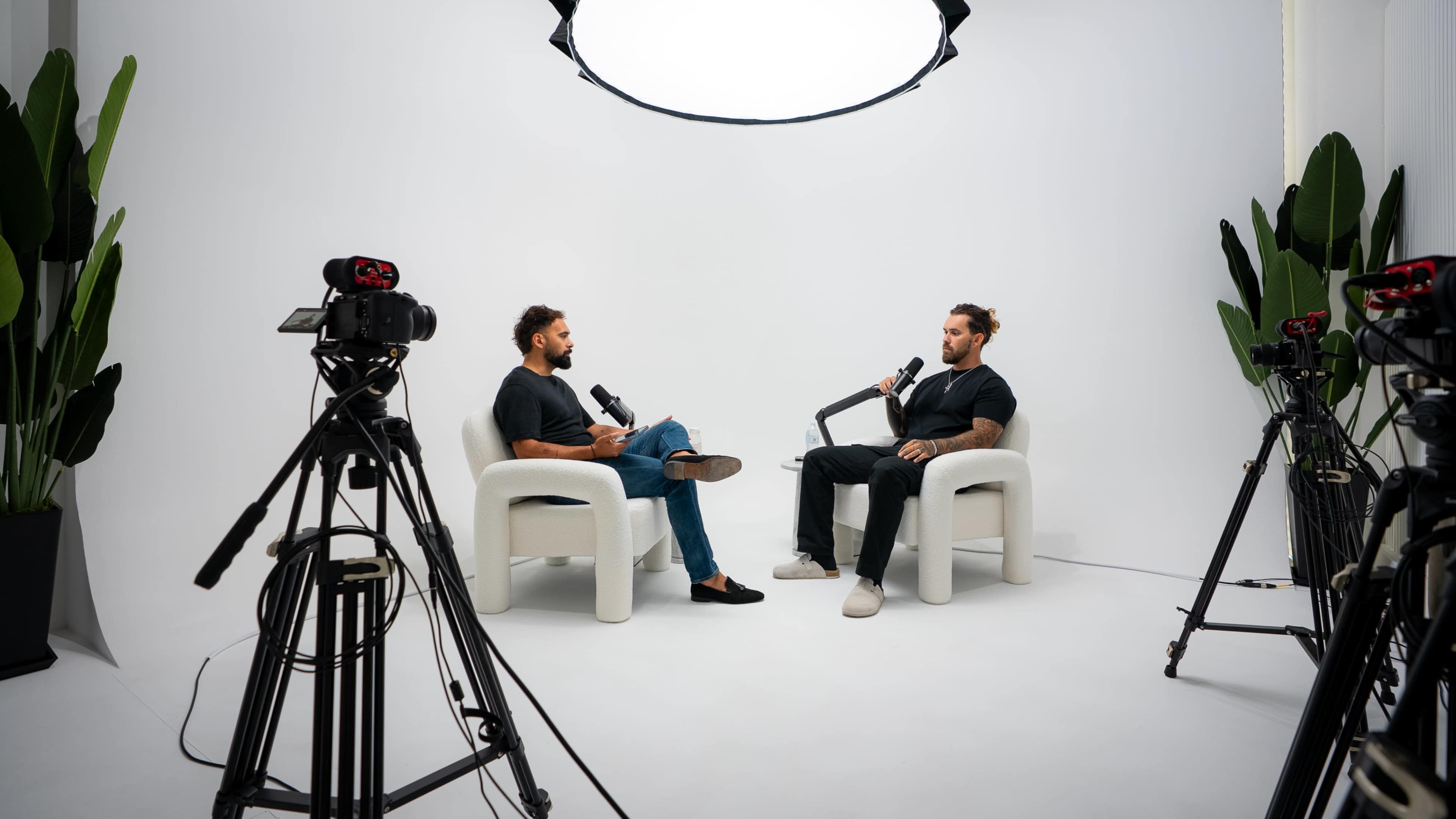 Downtown ATX White Cyclorama Podcast Studio Image in East Cesar Chavez, Austin, TX