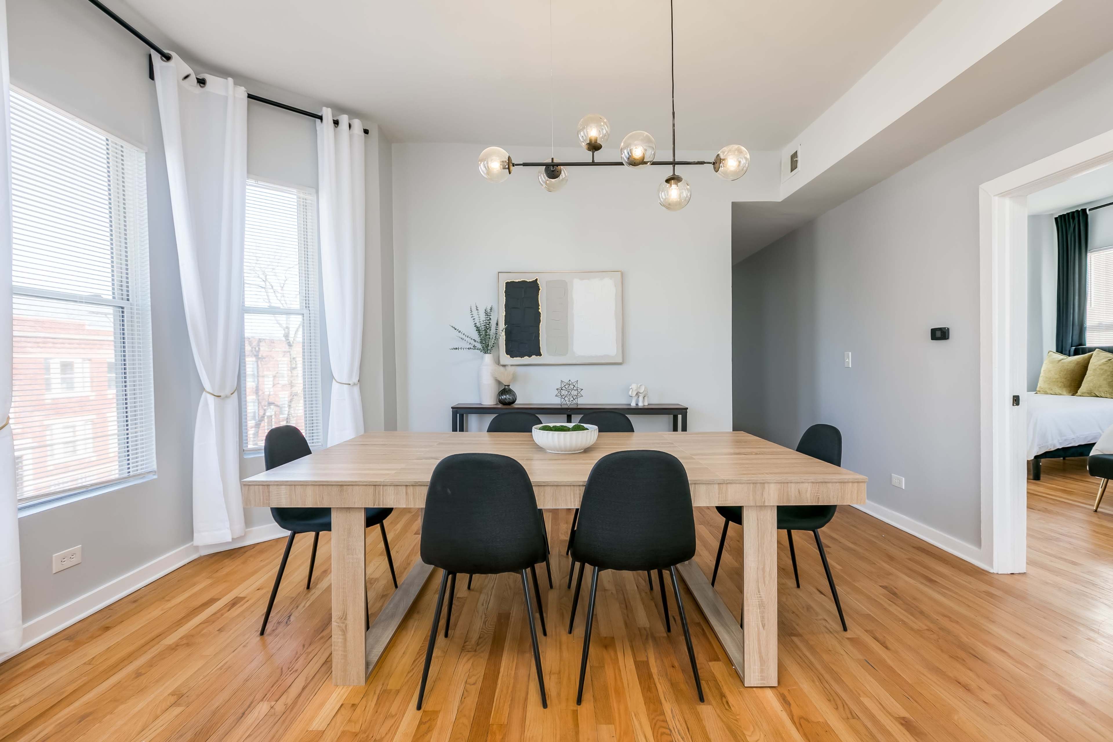 Luxury Chic Condo near Hot Attractions Image in South Shore, Chicago, IL