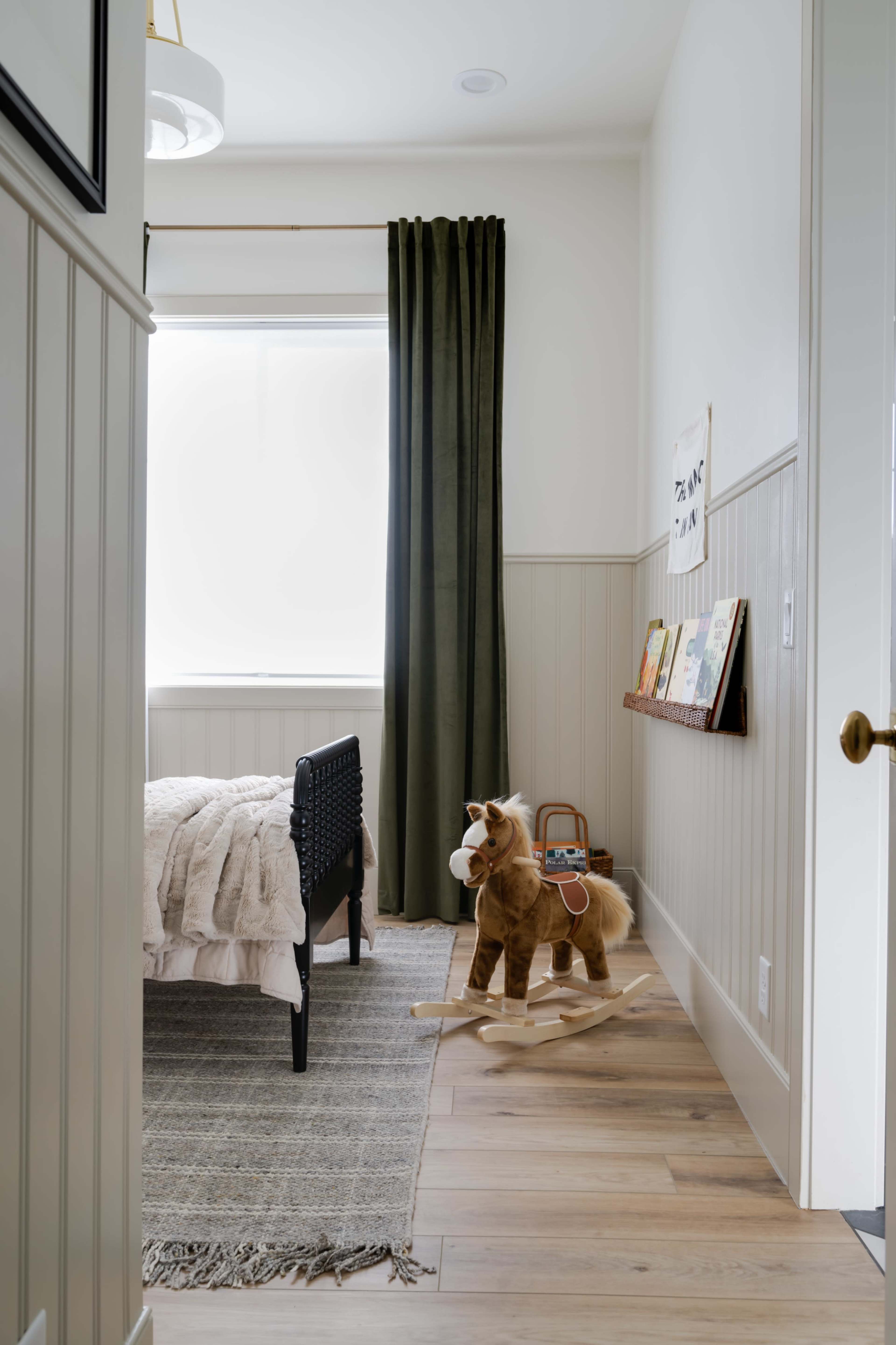 Modern European Minimalism Image in River Heights, River Heights, UT