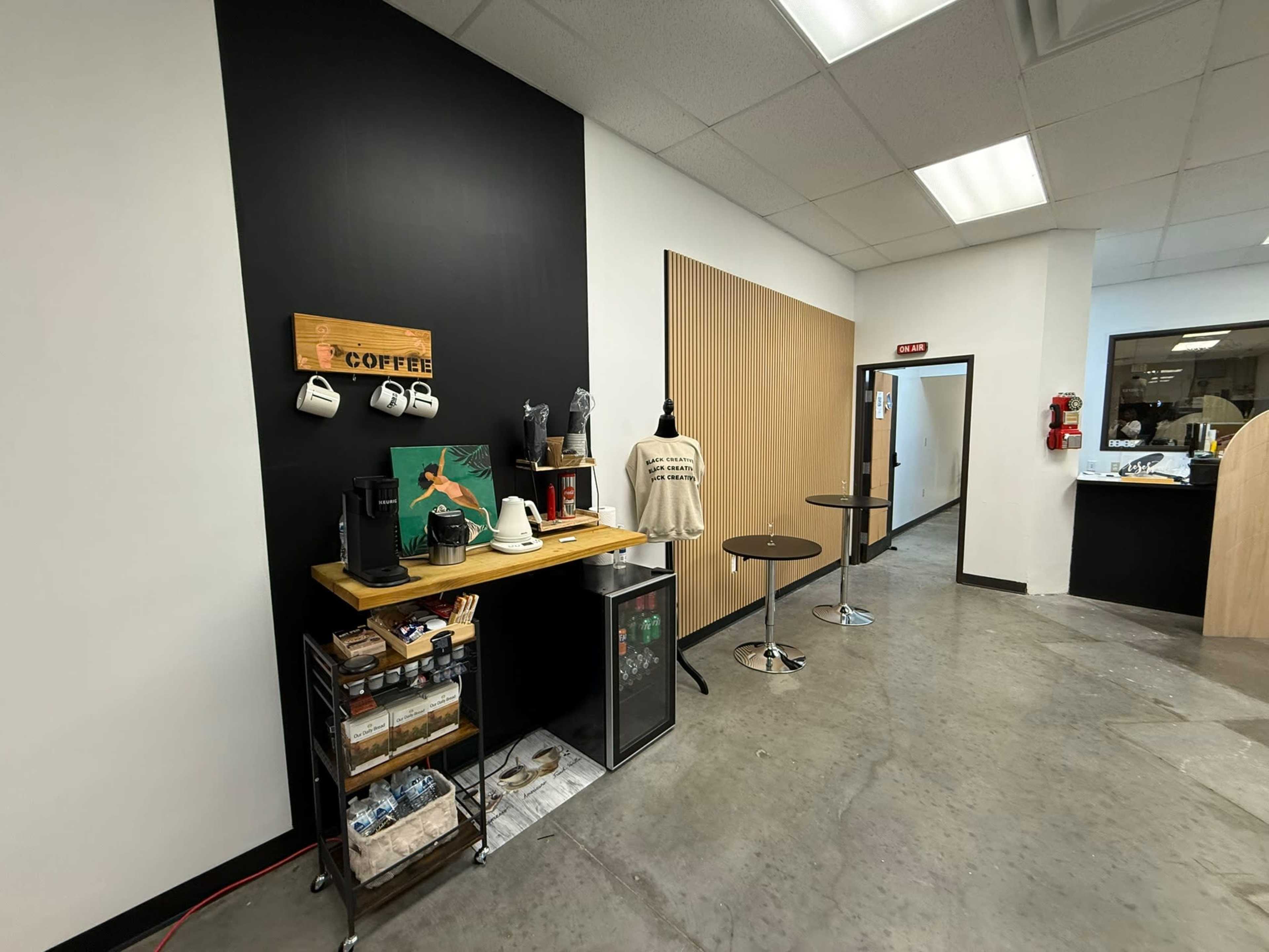 Workshop and Studio Space in North Houston Image in Oakley Terrace, Houston, TX
