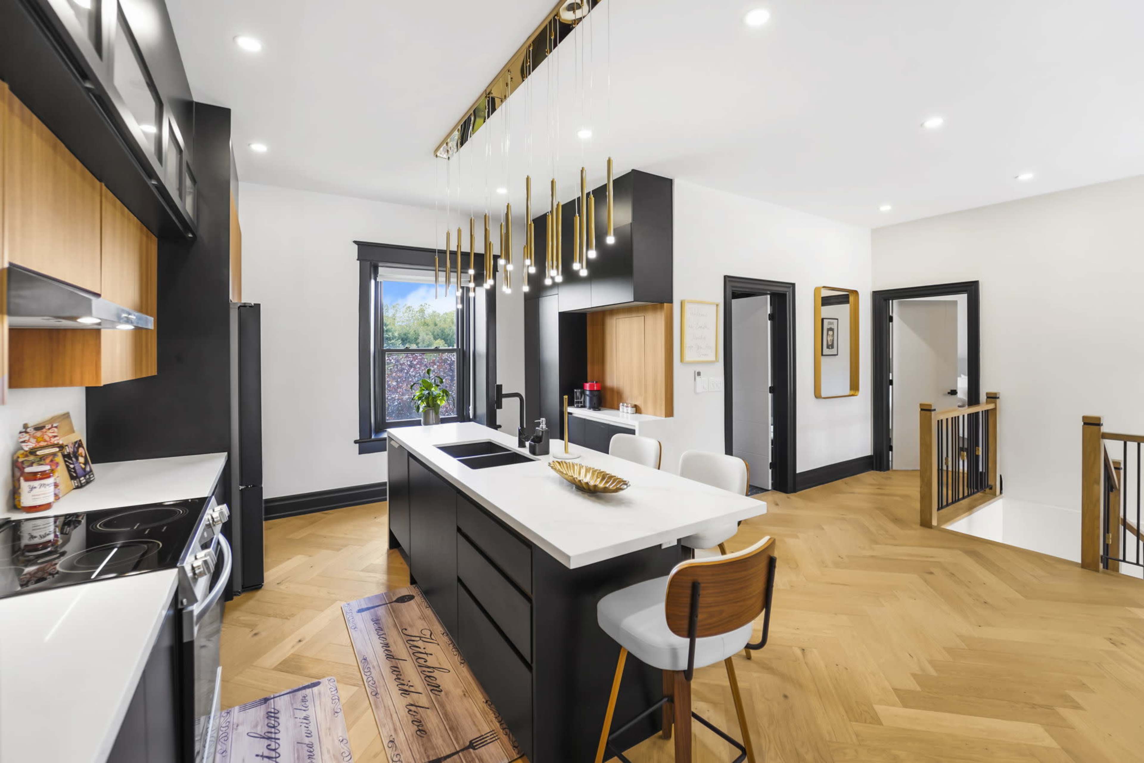 Historical Dreamy Retreat Loft Minutes from Downtown Elora Image in Centre Wellington, Elora, ON