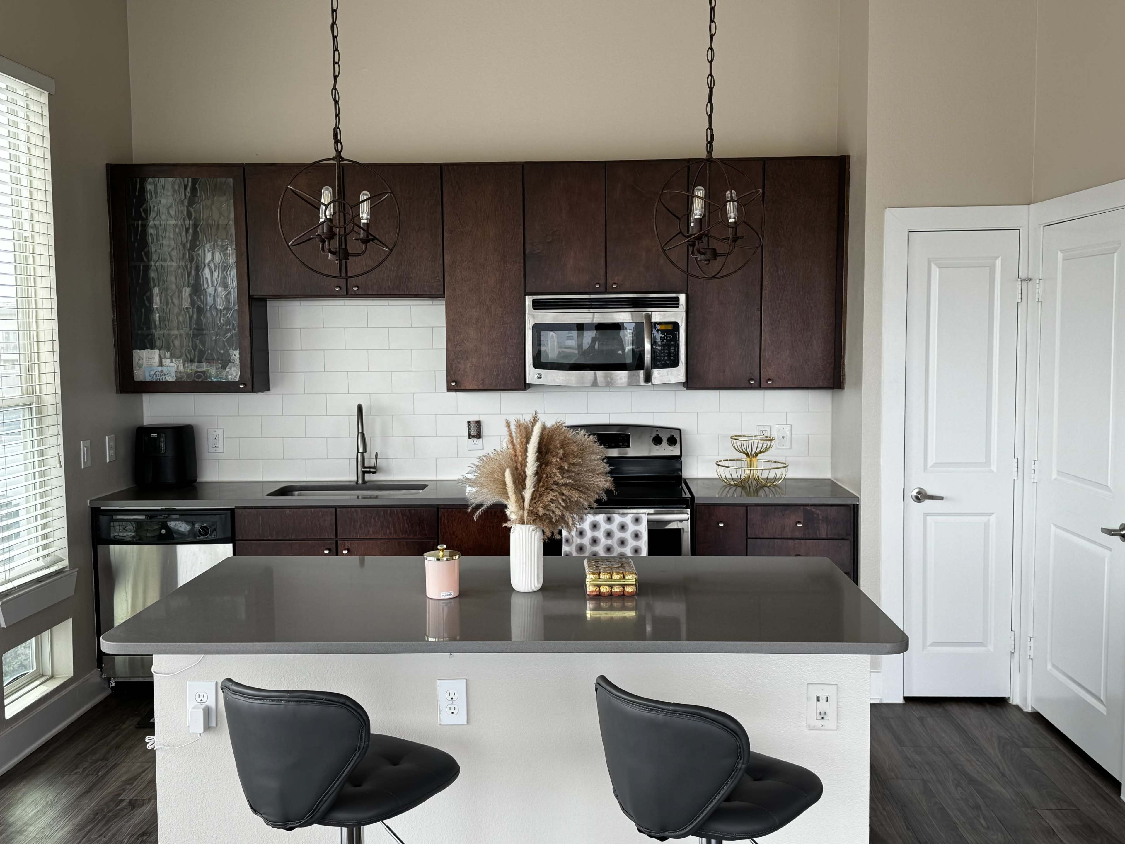 Uptown Luxurious Skyline View Image in Old East Dallas, Dallas, TX